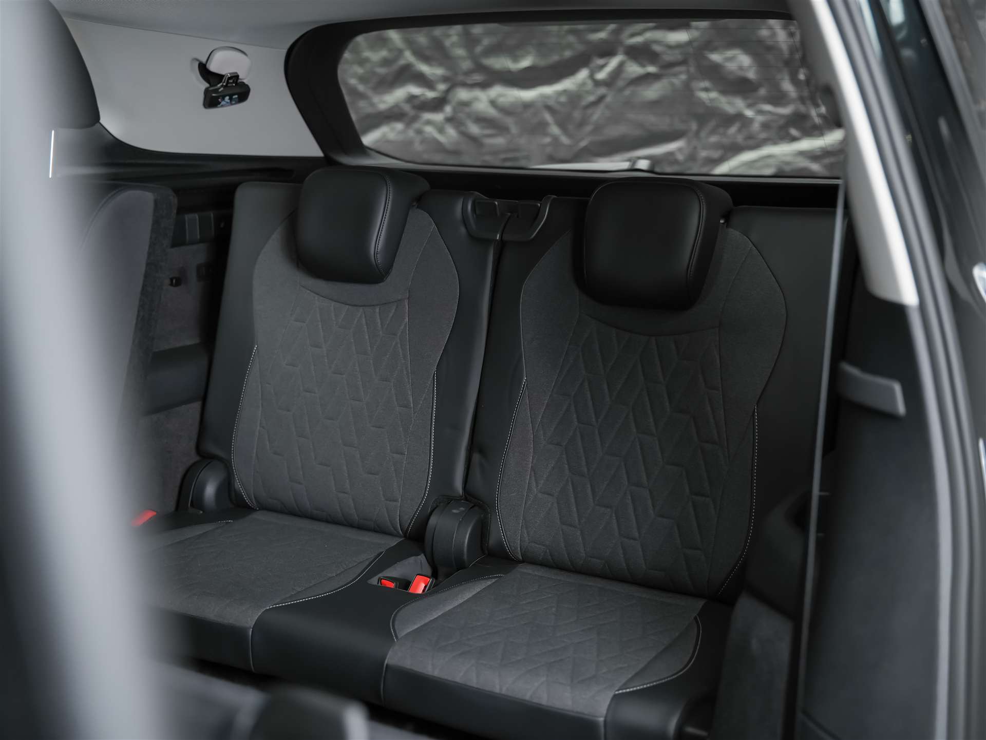 VW Tayron 2.0 TDI SCR Elegance DSG 4motion *7 Sitze*360° Kamera*AHK*Assistenzpaket*-image-13