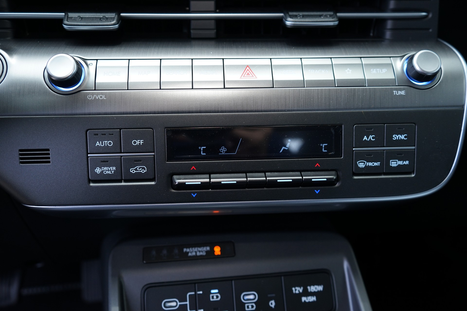 HYUNDAI Kona EV 65.4 kWh Vertex-image-19
