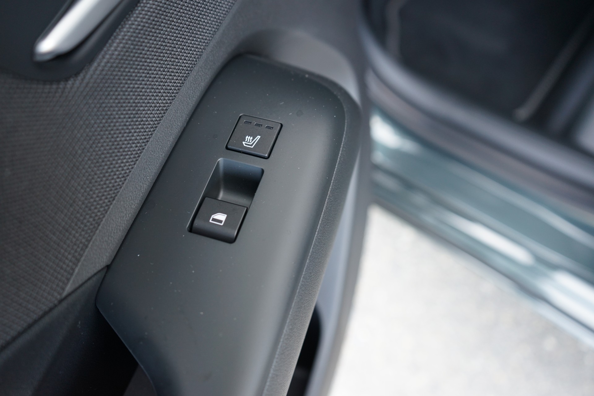 HYUNDAI Kona EV 65.4 kWh Vertex-image-13