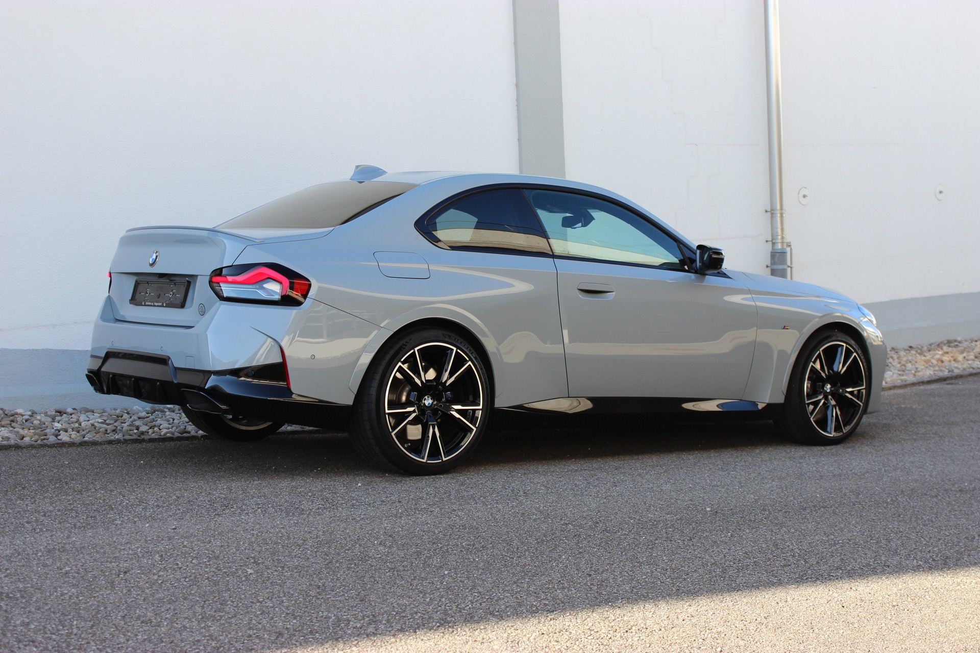 BMW M240i xDrive *BROOKLYN GRAU METALLIC*-image-15