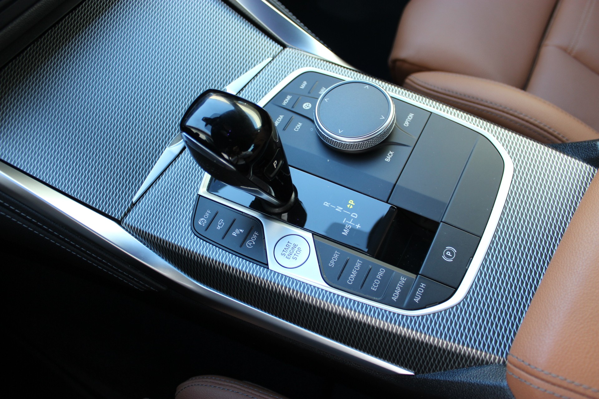 BMW M240i xDrive *BROOKLYN GRAU METALLIC*-image-18