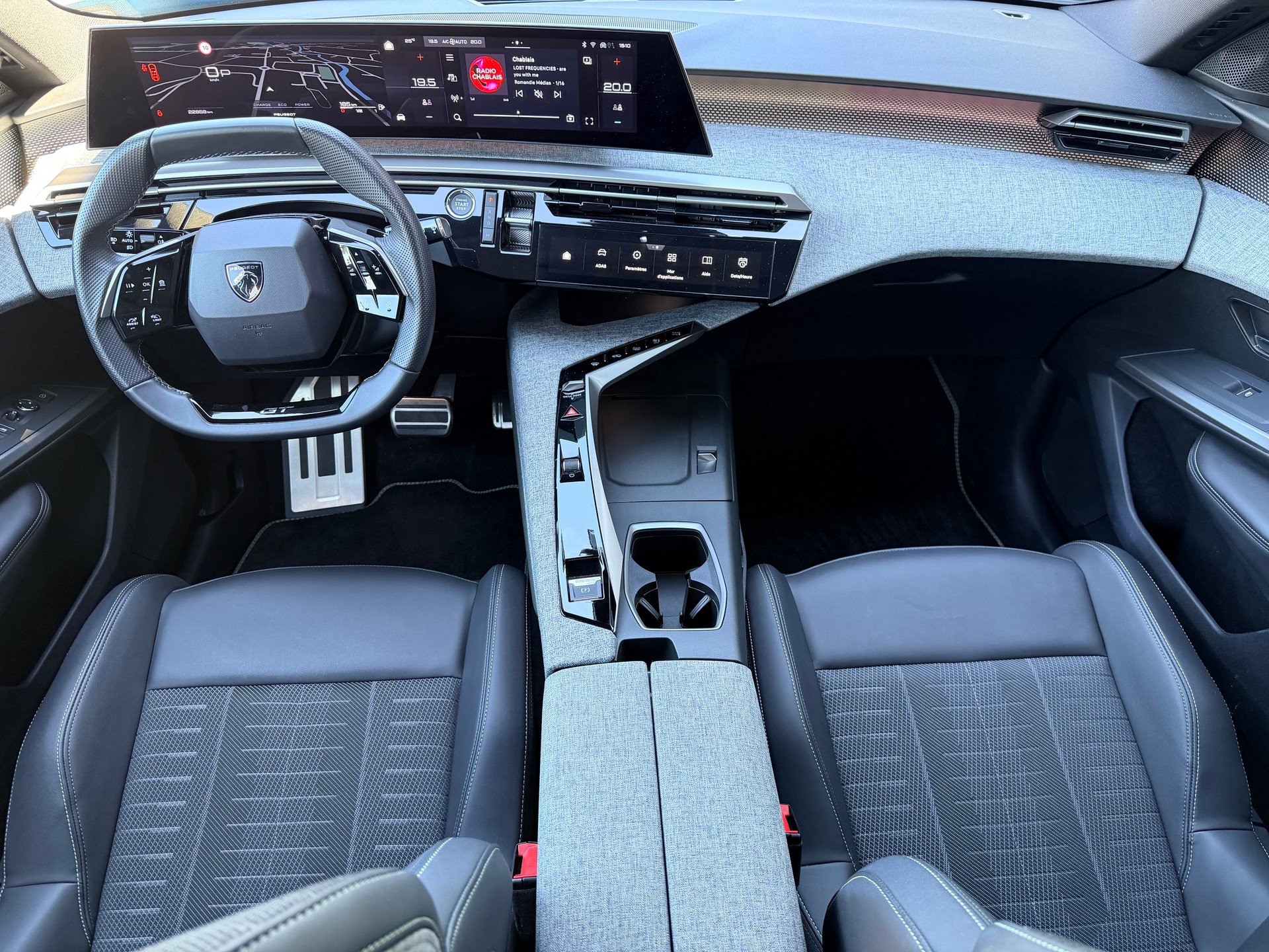 PEUGEOT 5008 145 Hybrid e-DCS6 GT-image-10