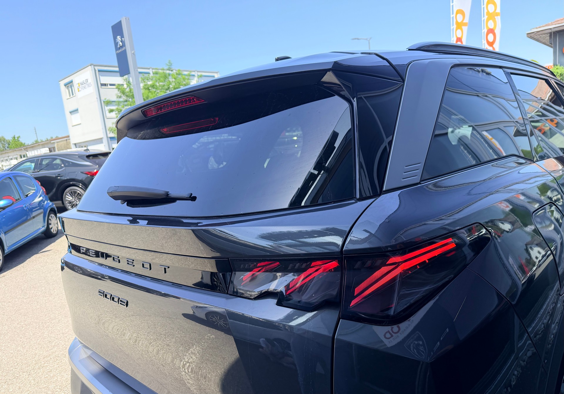 PEUGEOT 5008 145 Hybrid e-DCS6 GT-image-7