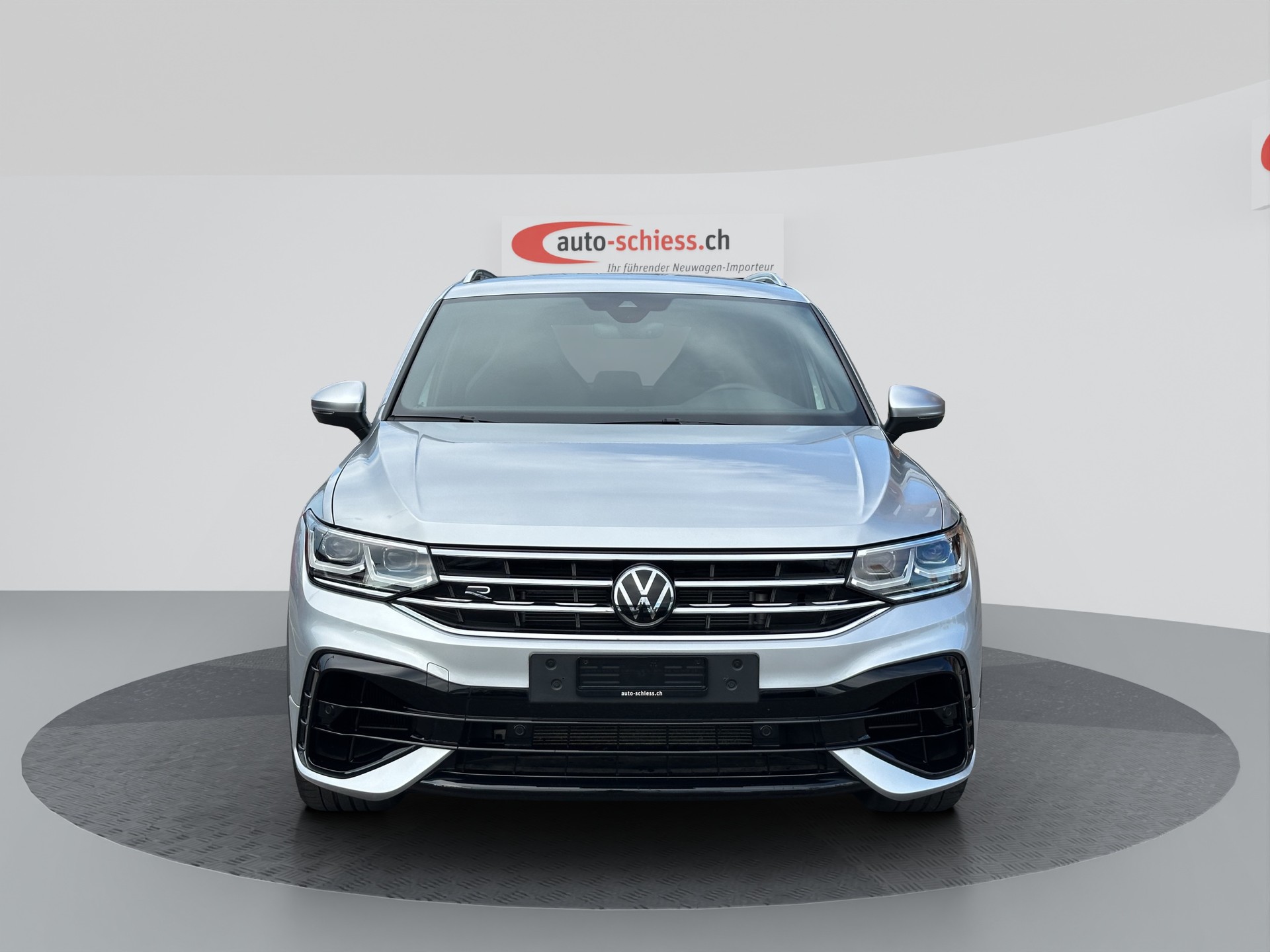 VW Tiguan 2.0TSI R 4Motion DSG-showroom-element-1