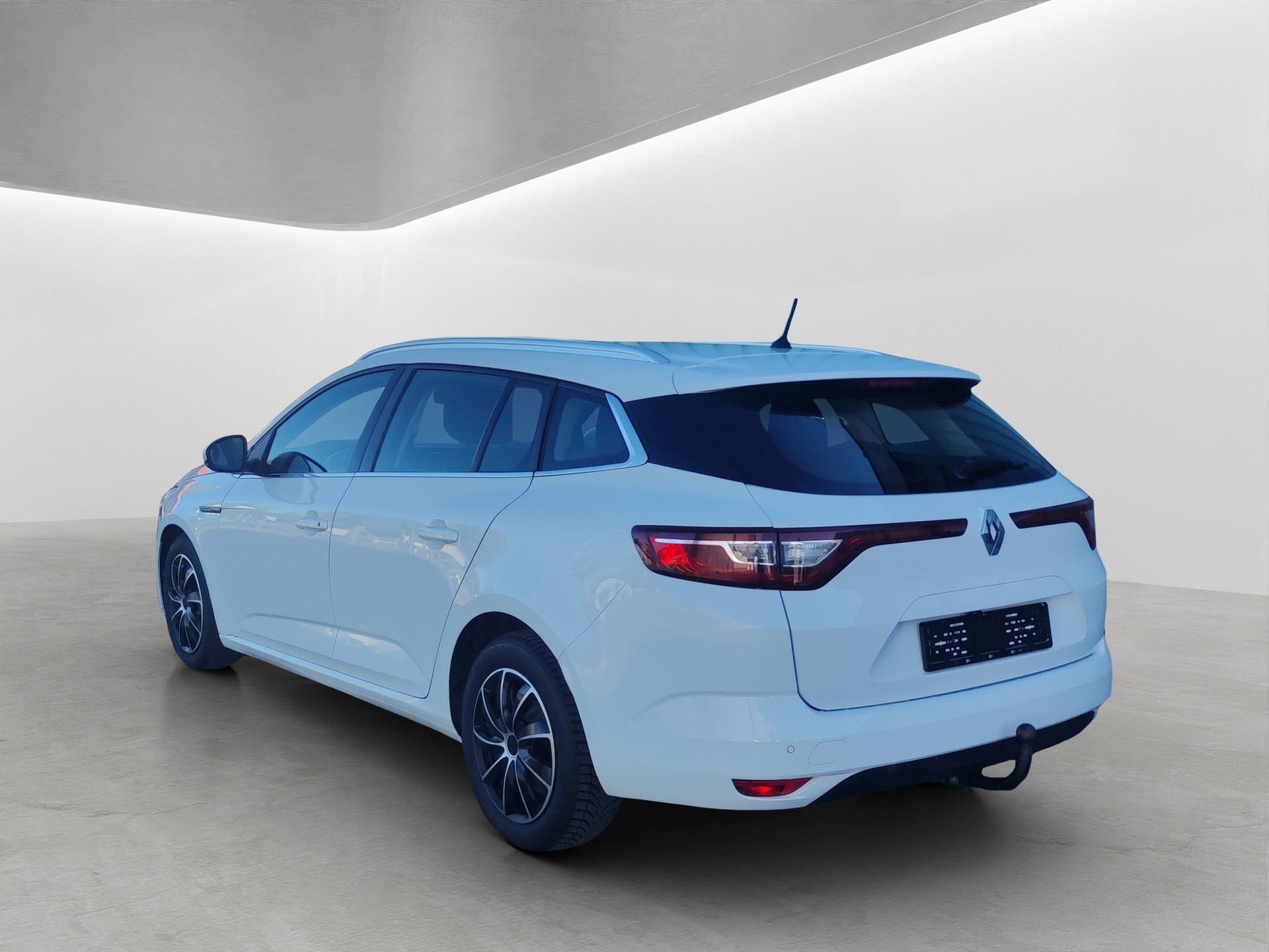 RENAULT Mégane Grandtour 1.5 dCi GT Line EDC-showroom-element-3
