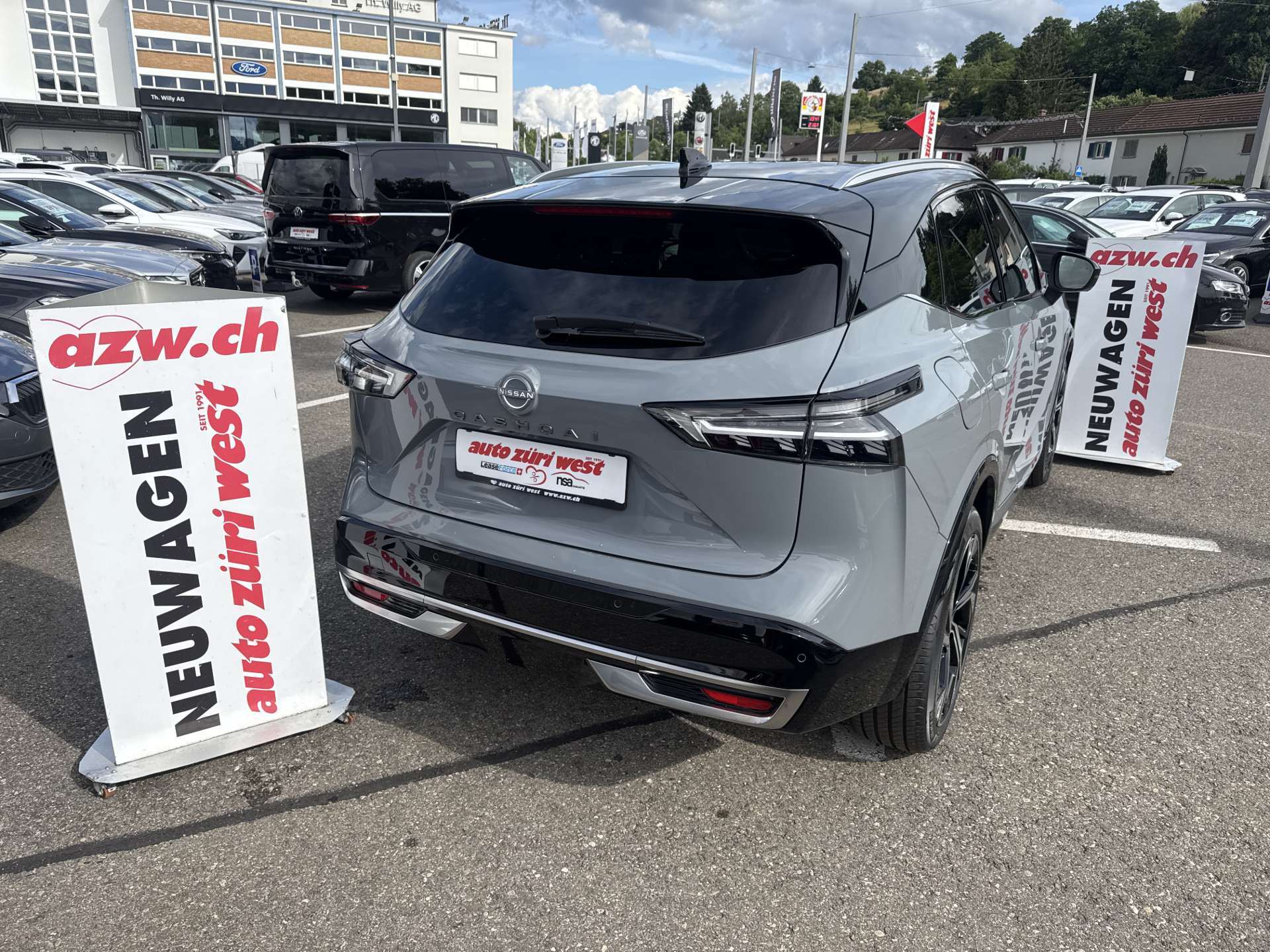 NISSAN Qashqai 1.3 DIG-T MHEV Tekna+ Xtronic-Automat-showroom-element-2