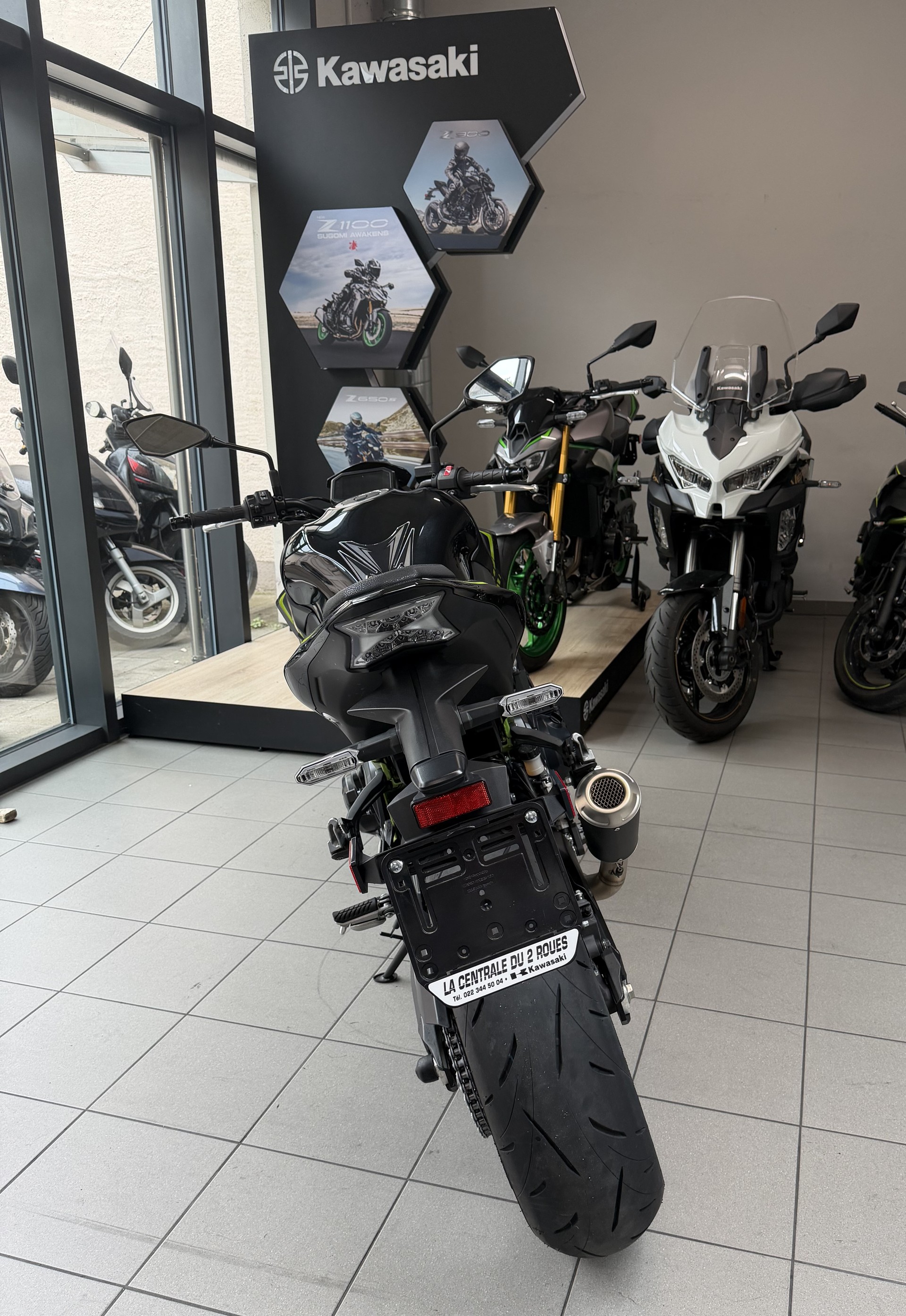 KAWASAKI Z 900-image-1