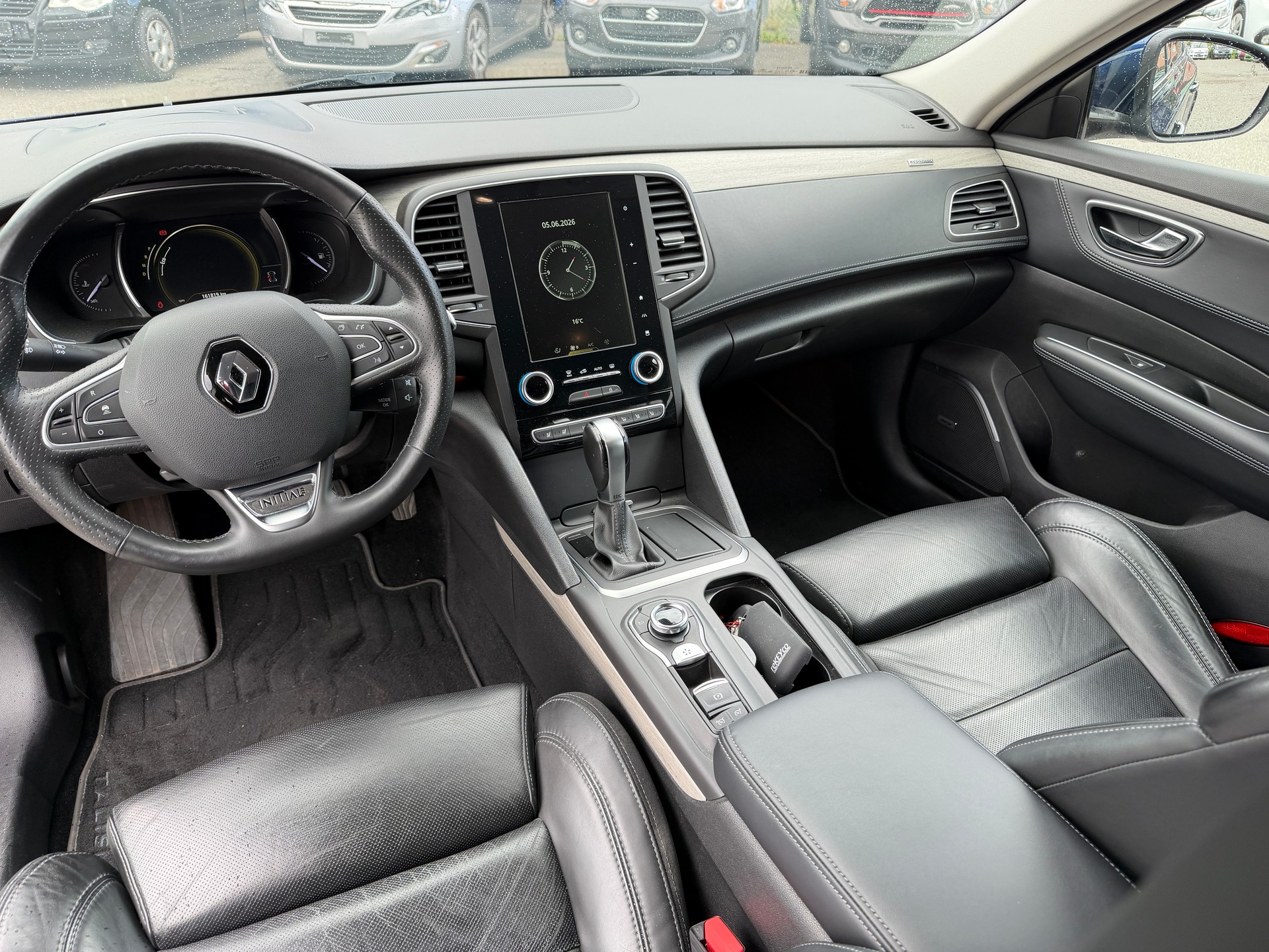 RENAULT Talisman Grandtour 1.6 dCi Initiale Paris EDC-image-9