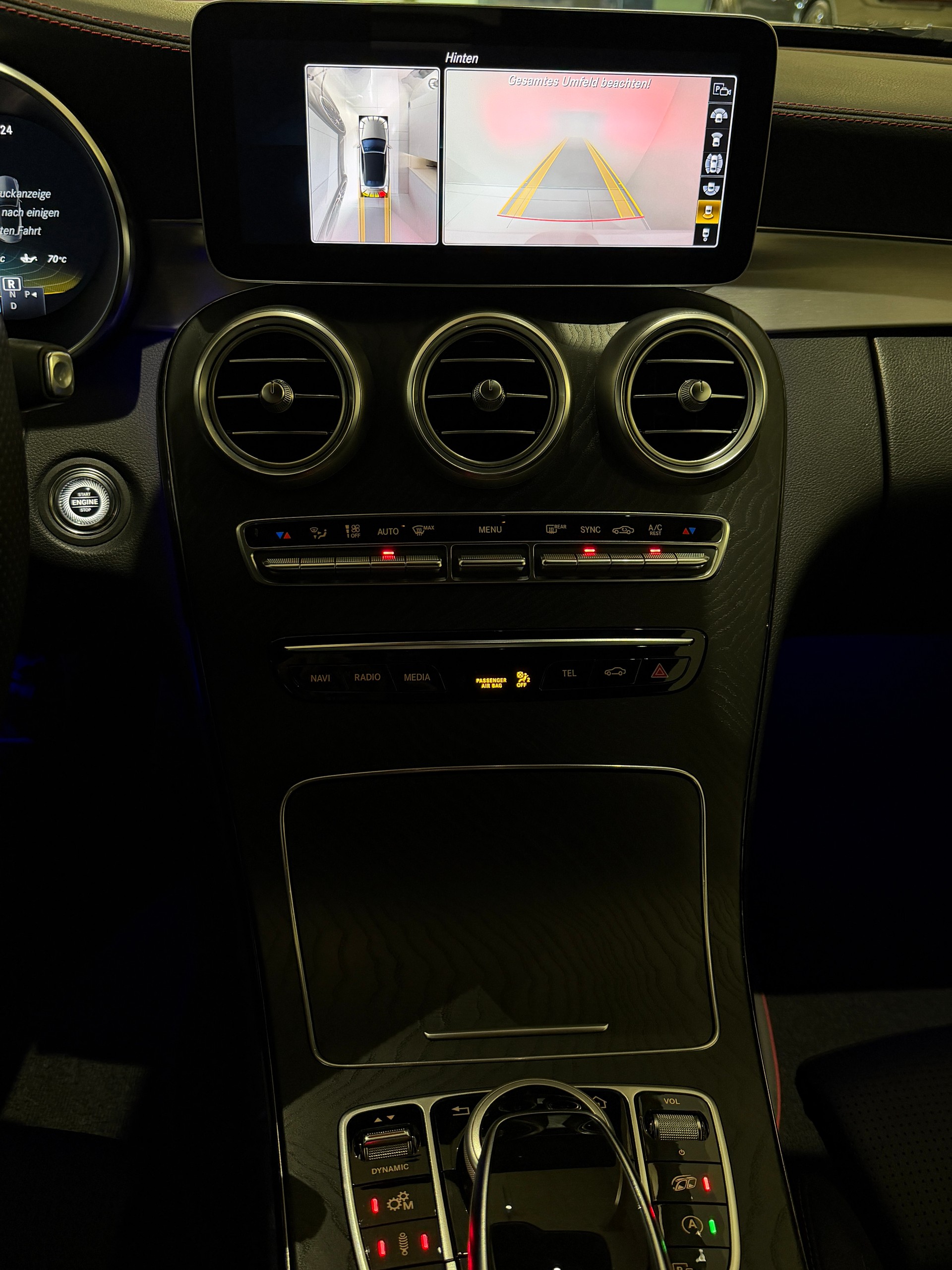 MERCEDES-BENZ C 43 Cabriolet AMG 4Matic 9G-Tronic-image-14