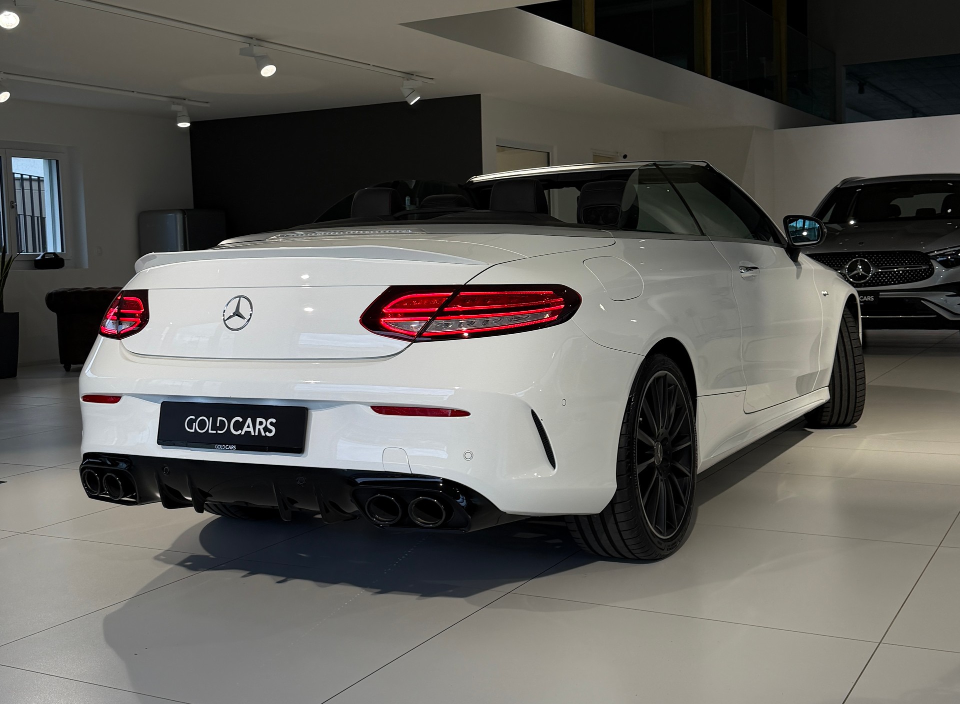 MERCEDES-BENZ C 43 Cabriolet AMG 4Matic 9G-Tronic-image-7