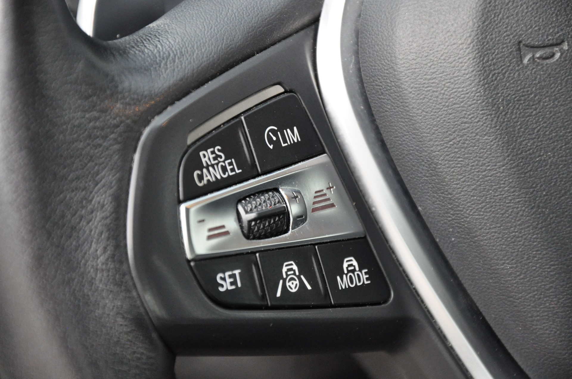BMW 320d xDrive Steptronic-image-20