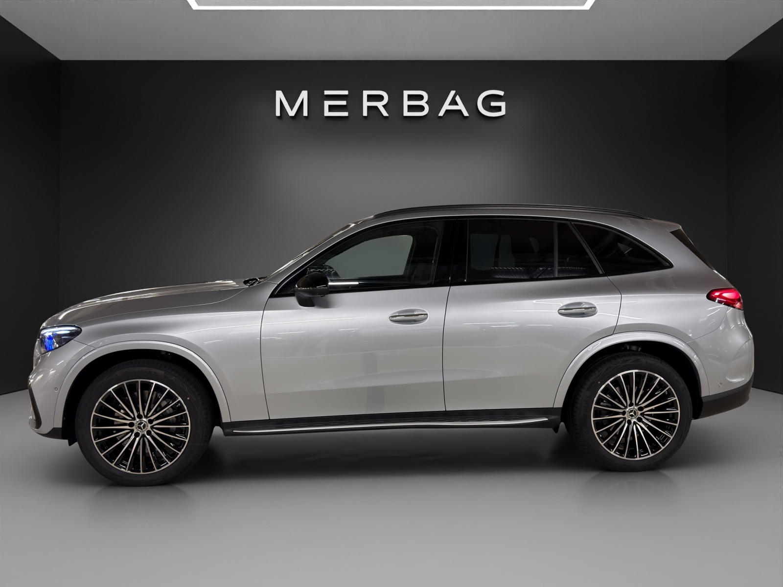 MERCEDES-BENZ GLC 200 4Matic 9G-Tronic-image-5