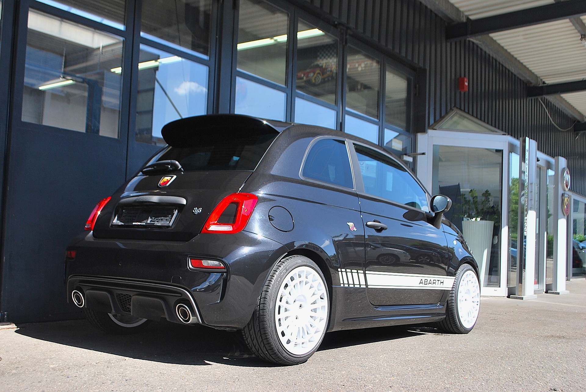 FIAT 595 1.4 16V Turbo Abarth 595-image-3