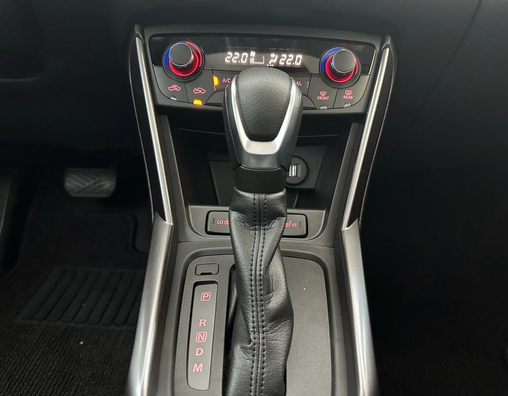 SUZUKI S-Cross 1.4 T Compact Top Hybrid 4x4-image-9
