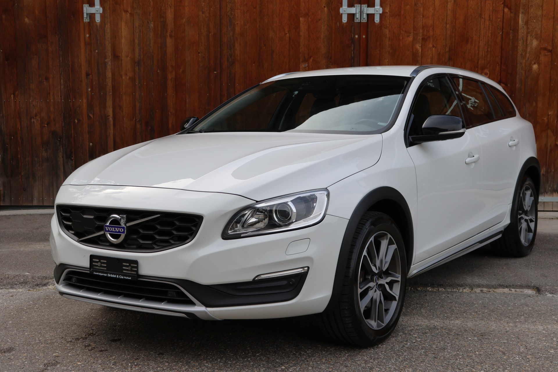 VOLVO V60 Cross Country T5 AWD Summum Geartronic