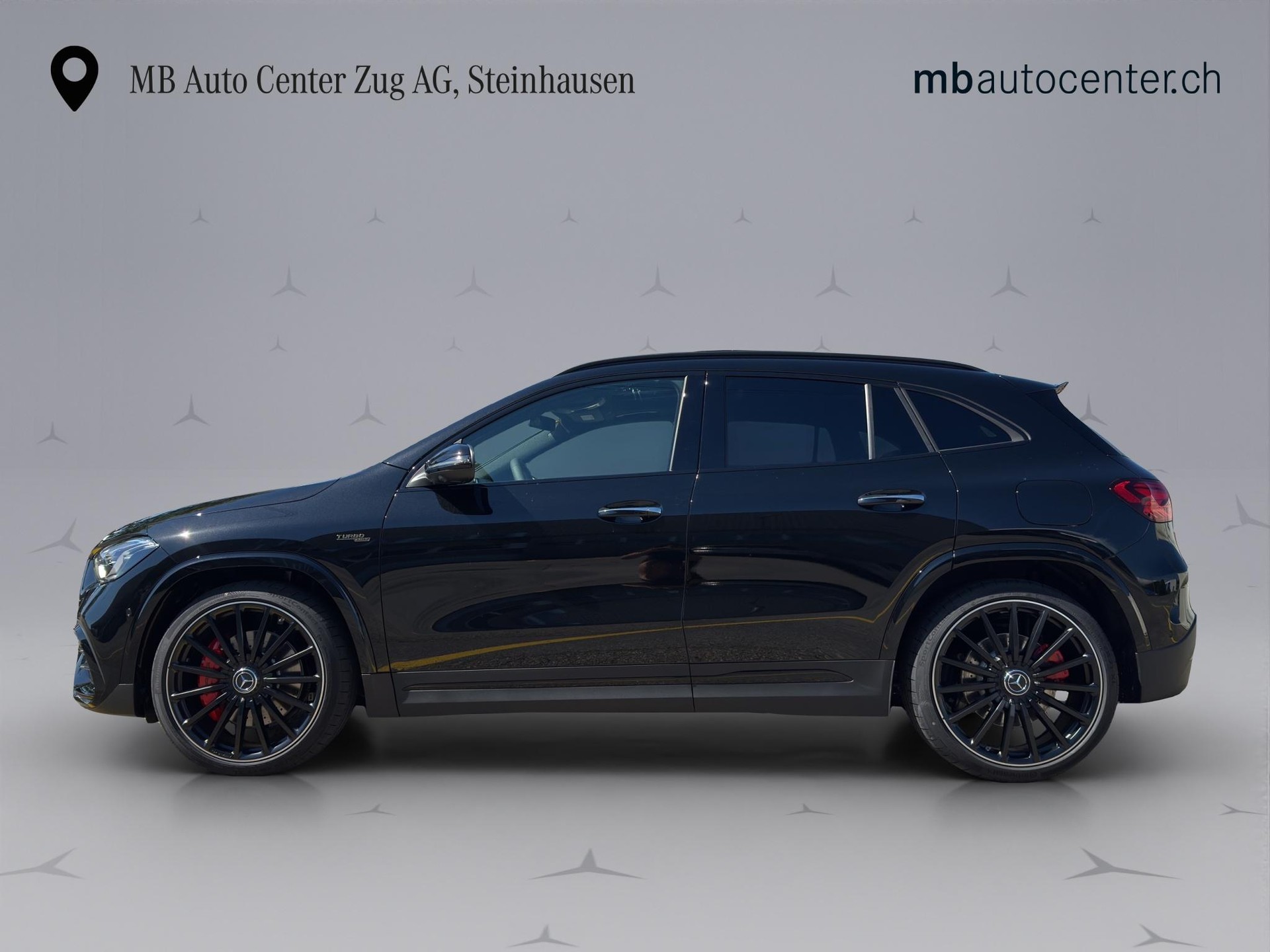 MERCEDES-BENZ GLA 35 AMG 4matic-showroom-element-1