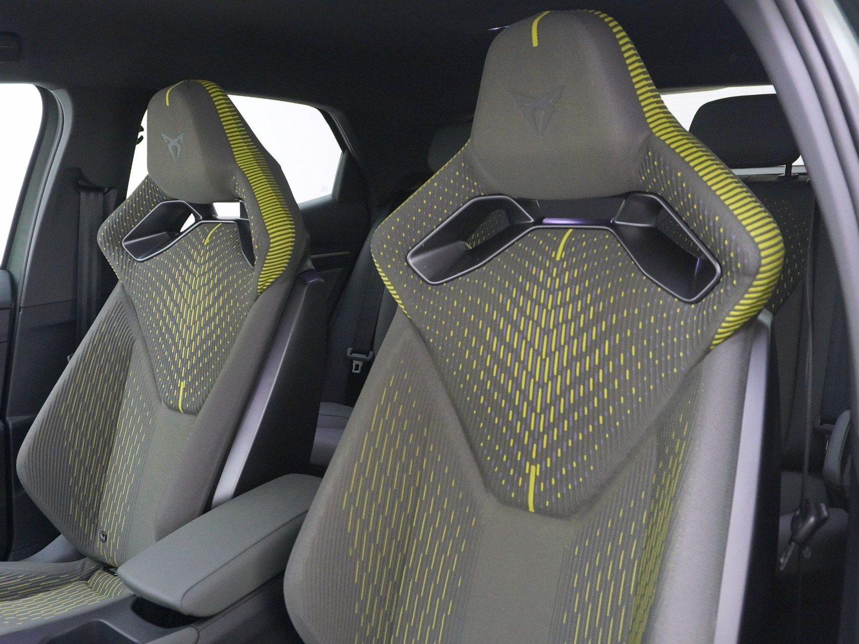 CUPRA Raval VZ 52 kWh EXTREME-image-7