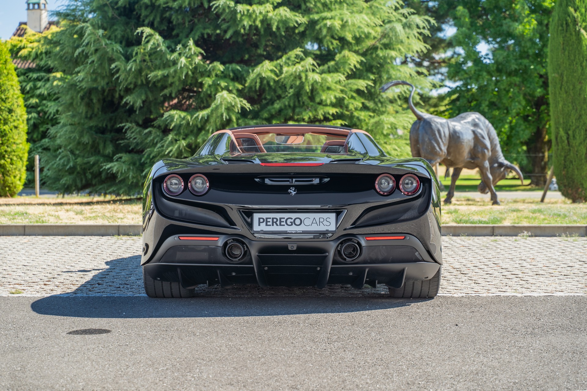 FERRARI F8 Spider-image-7
