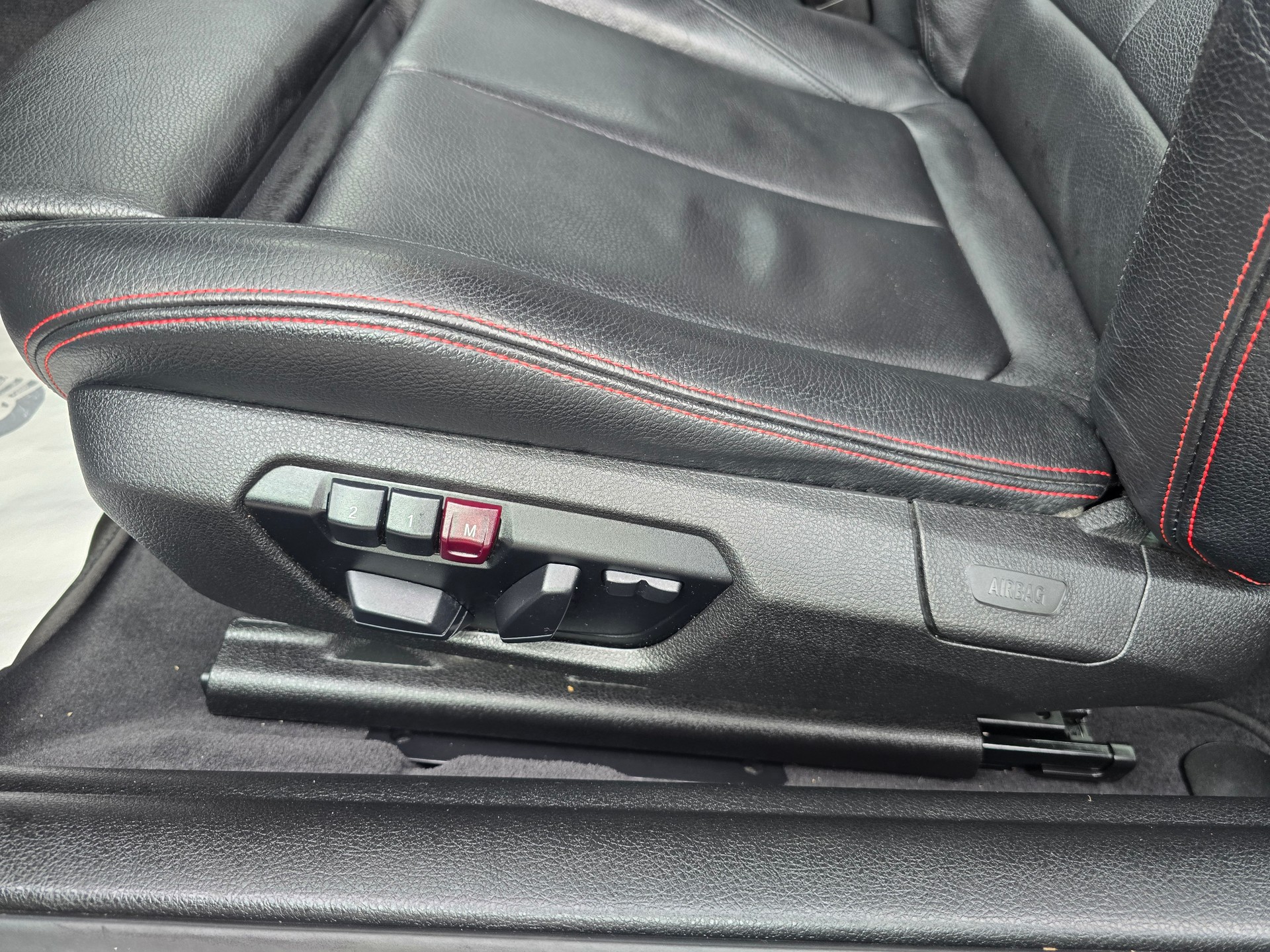 BMW 428i Coupé xDrive Luxury Line Steptronic-image-12