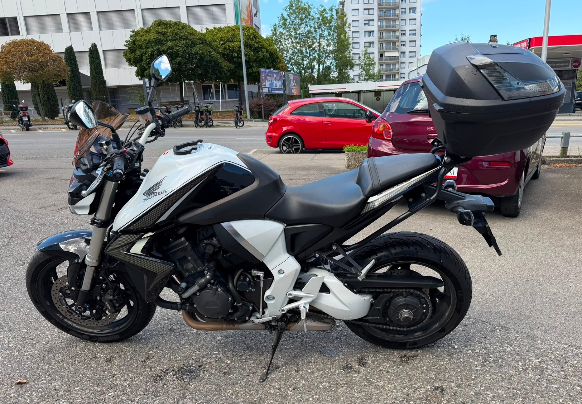HONDA CB 1000 R ABS-image-5