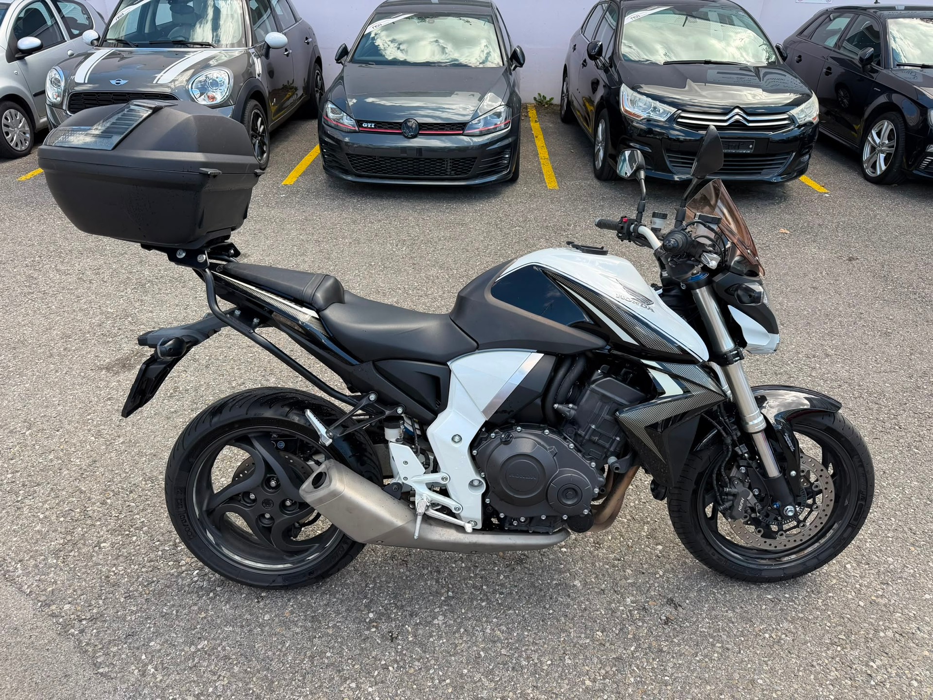 HONDA CB 1000 R ABS-image-3