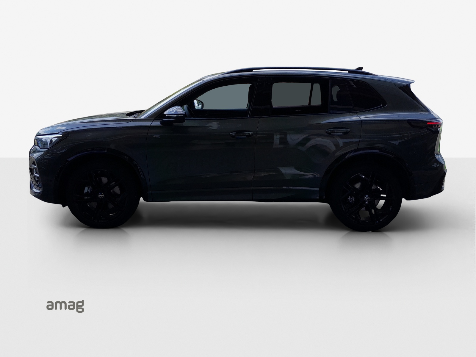 VW Tiguan 2.0 TSI DSG R-Line Plus 4Motion-showroom-element-1