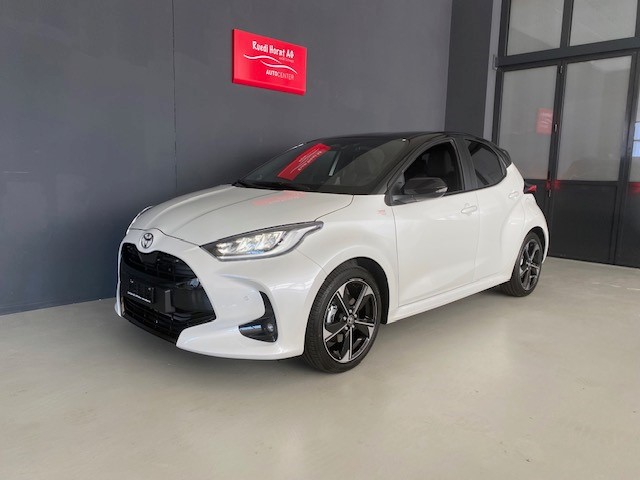 TOYOTA Yaris 1.5 VVT-i HSD Premium