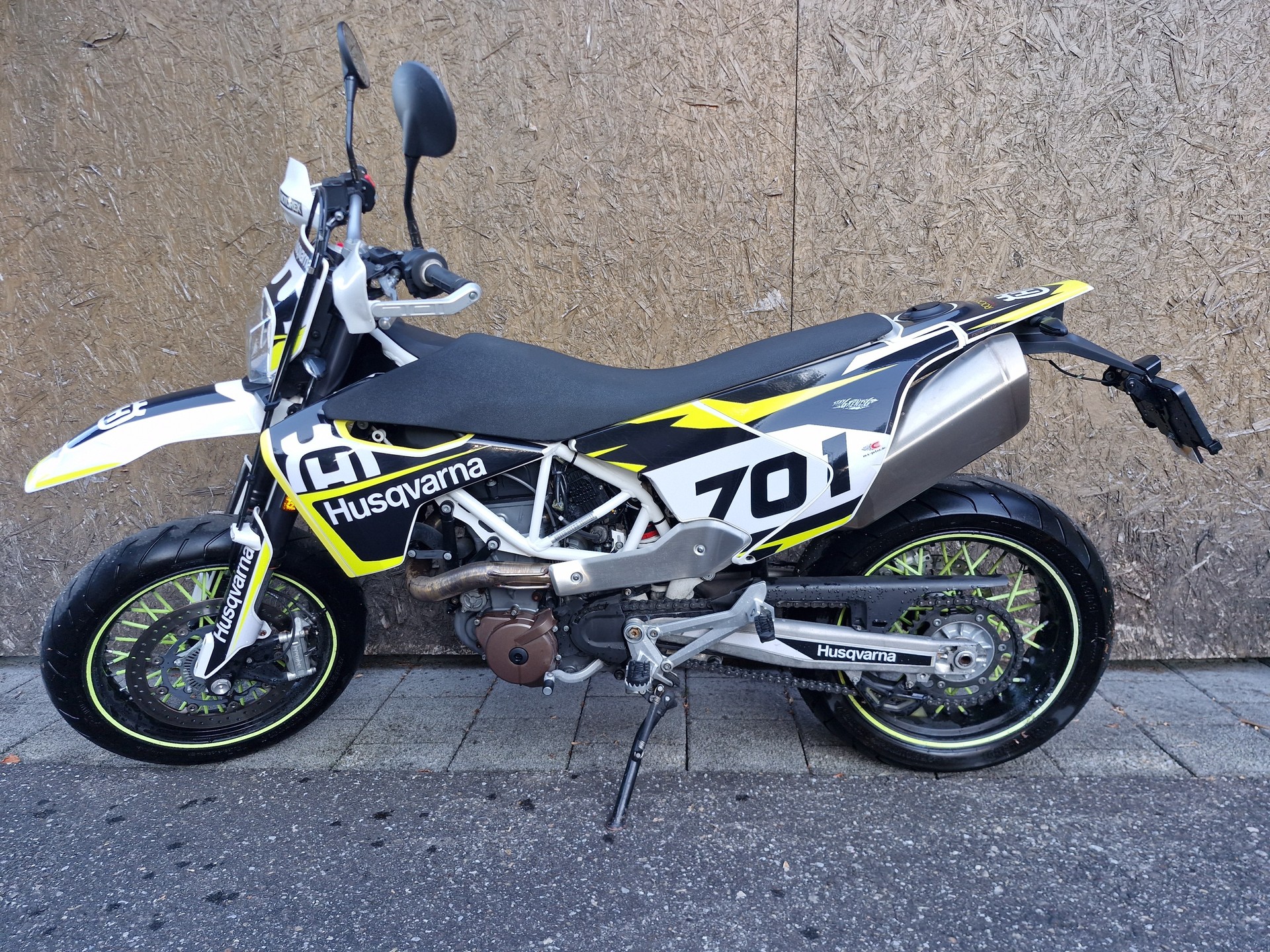 HUSQVARNA 701 Supermoto (35kW)-image-0