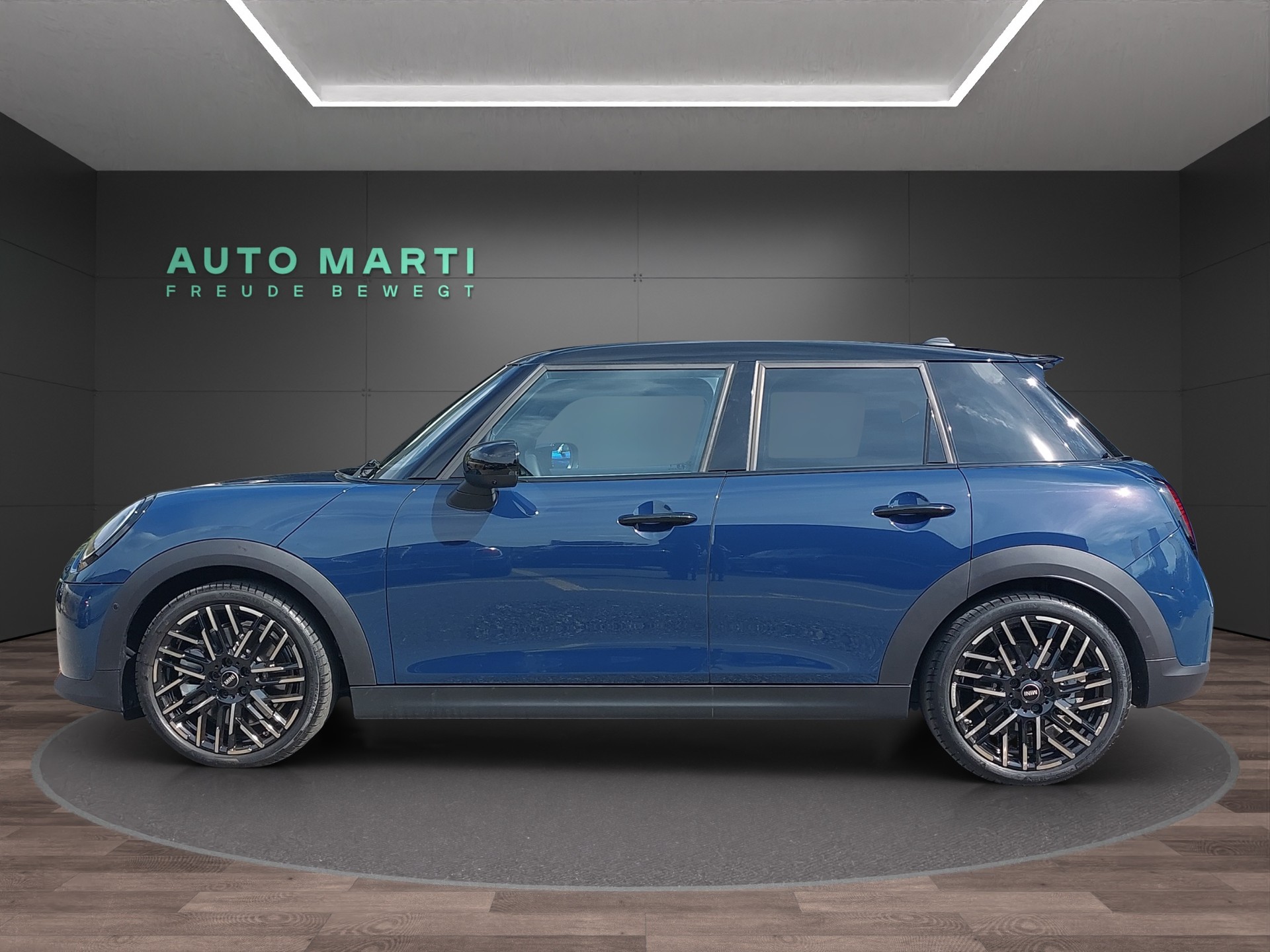 MINI F65 2.0i Cooper S-showroom-element-1
