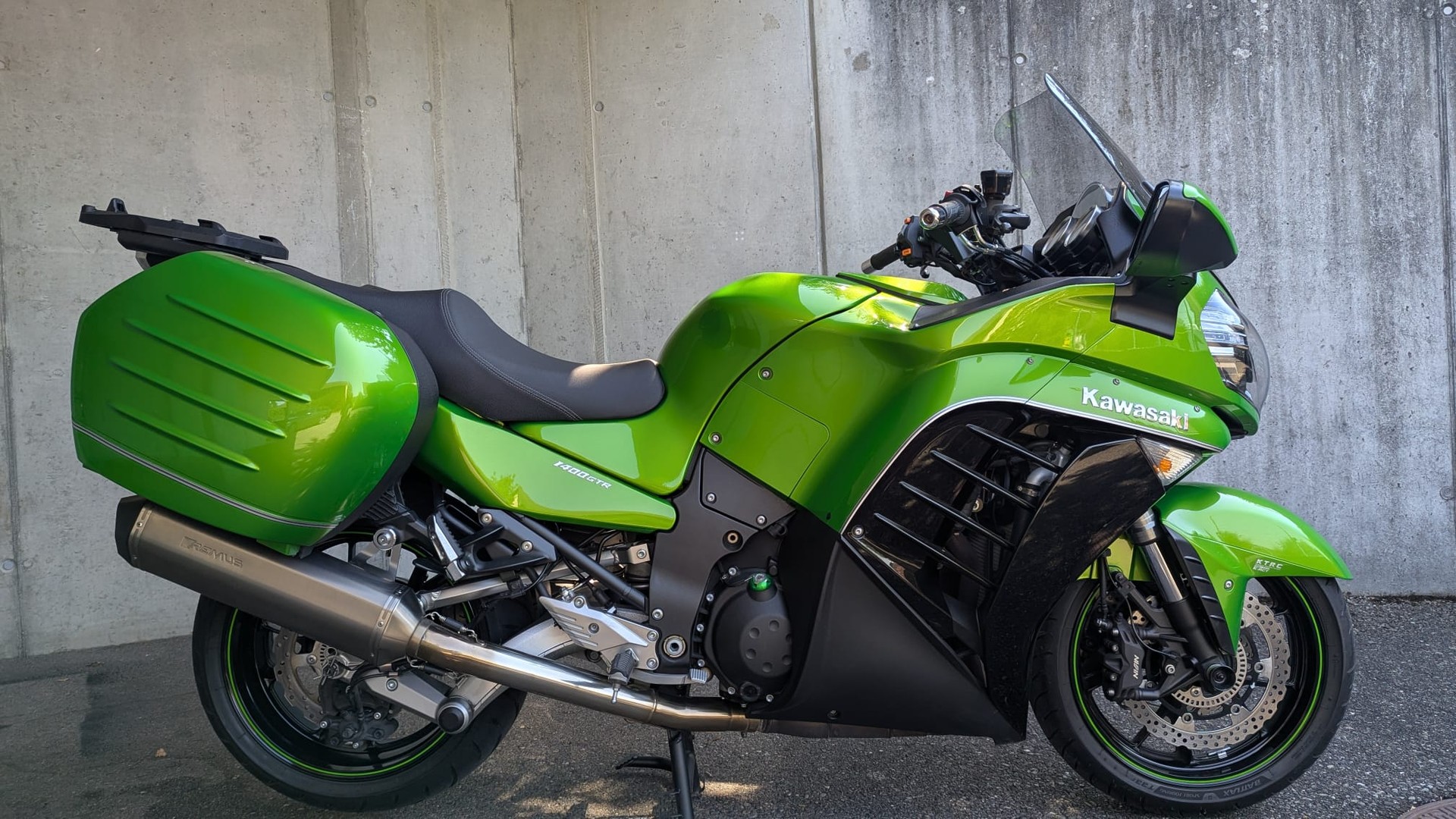 KAWASAKI GTR 1400 ABS