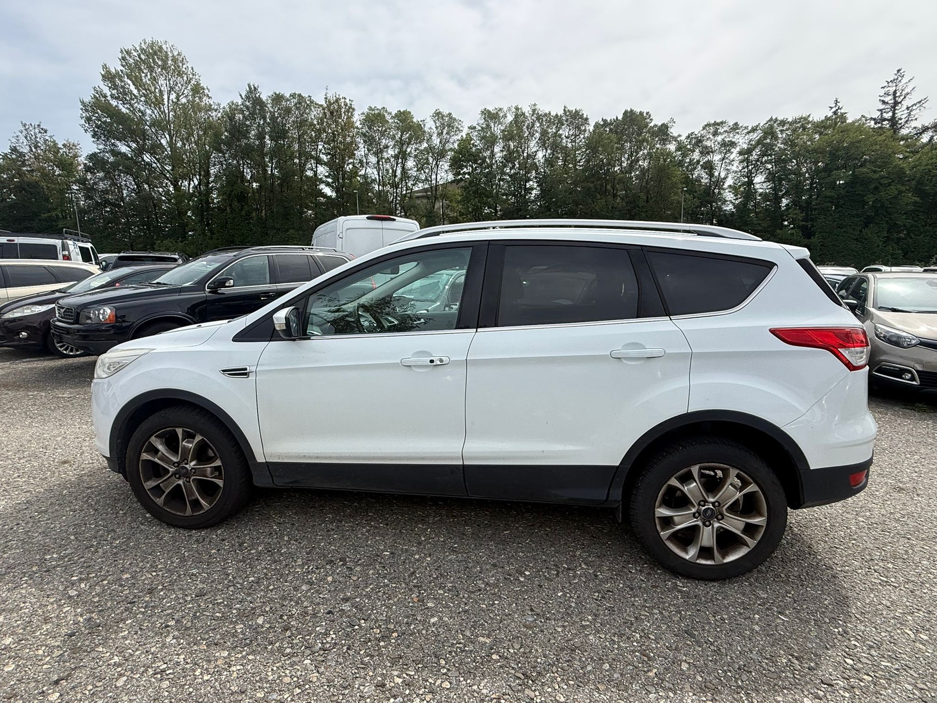 FORD Kuga 1.6 SCTi Titanium 4WD Automatic-image-4
