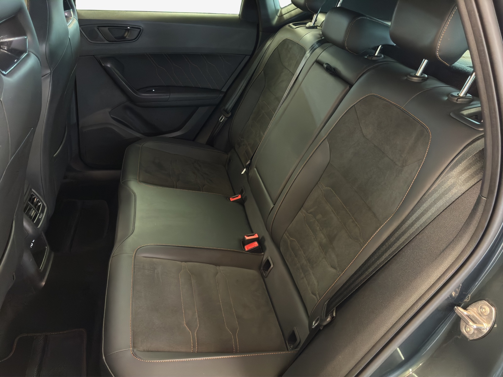 CUPRA Ateca 2.0TSI 4Drive DSG-image-11