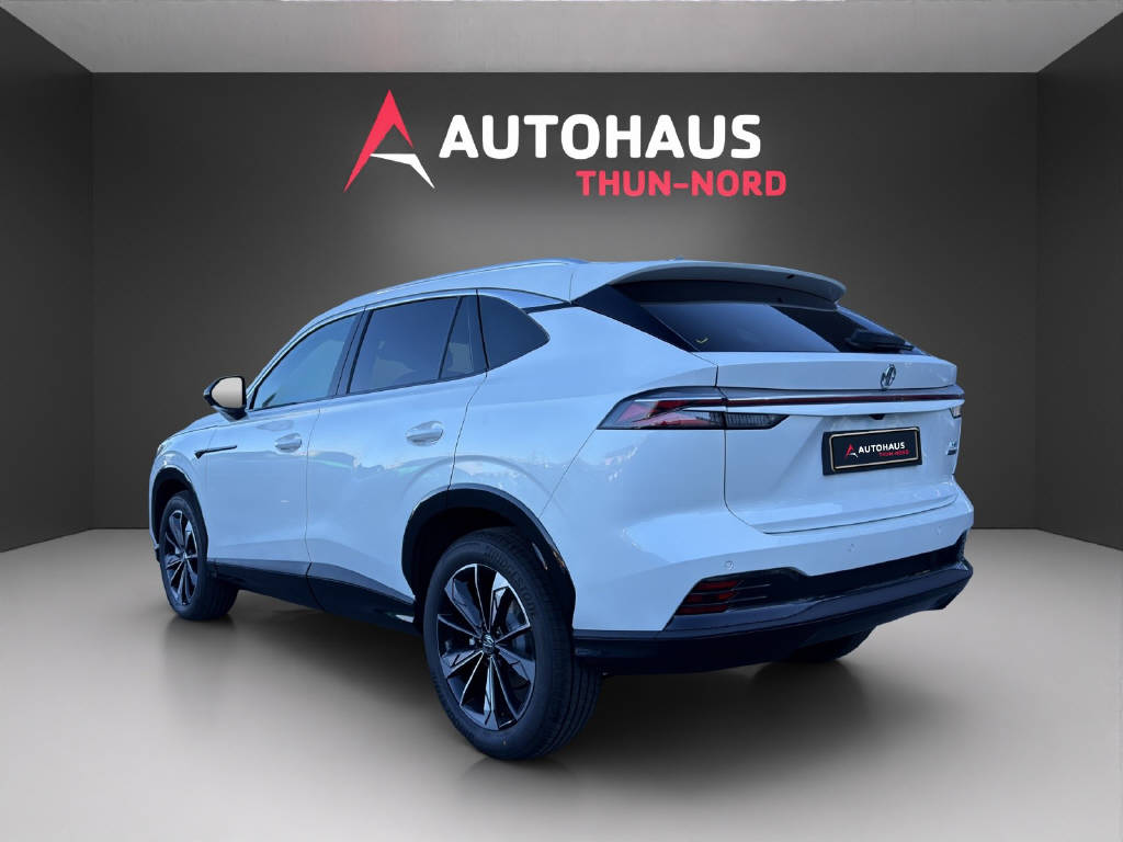 MG HS 1.5 Hybrid Luxury-showroom-element-2