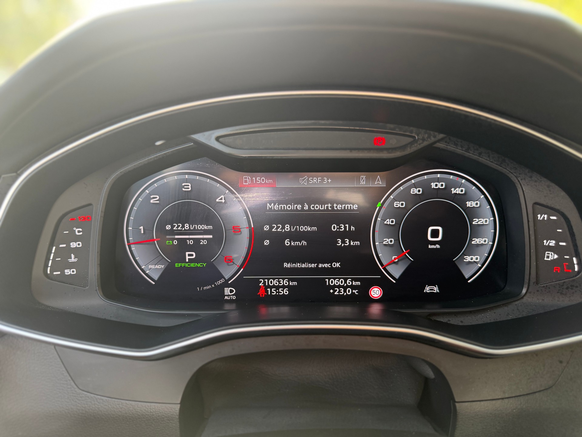 AUDI A6 allroad 50 TDI quattro tiptronic-image-9