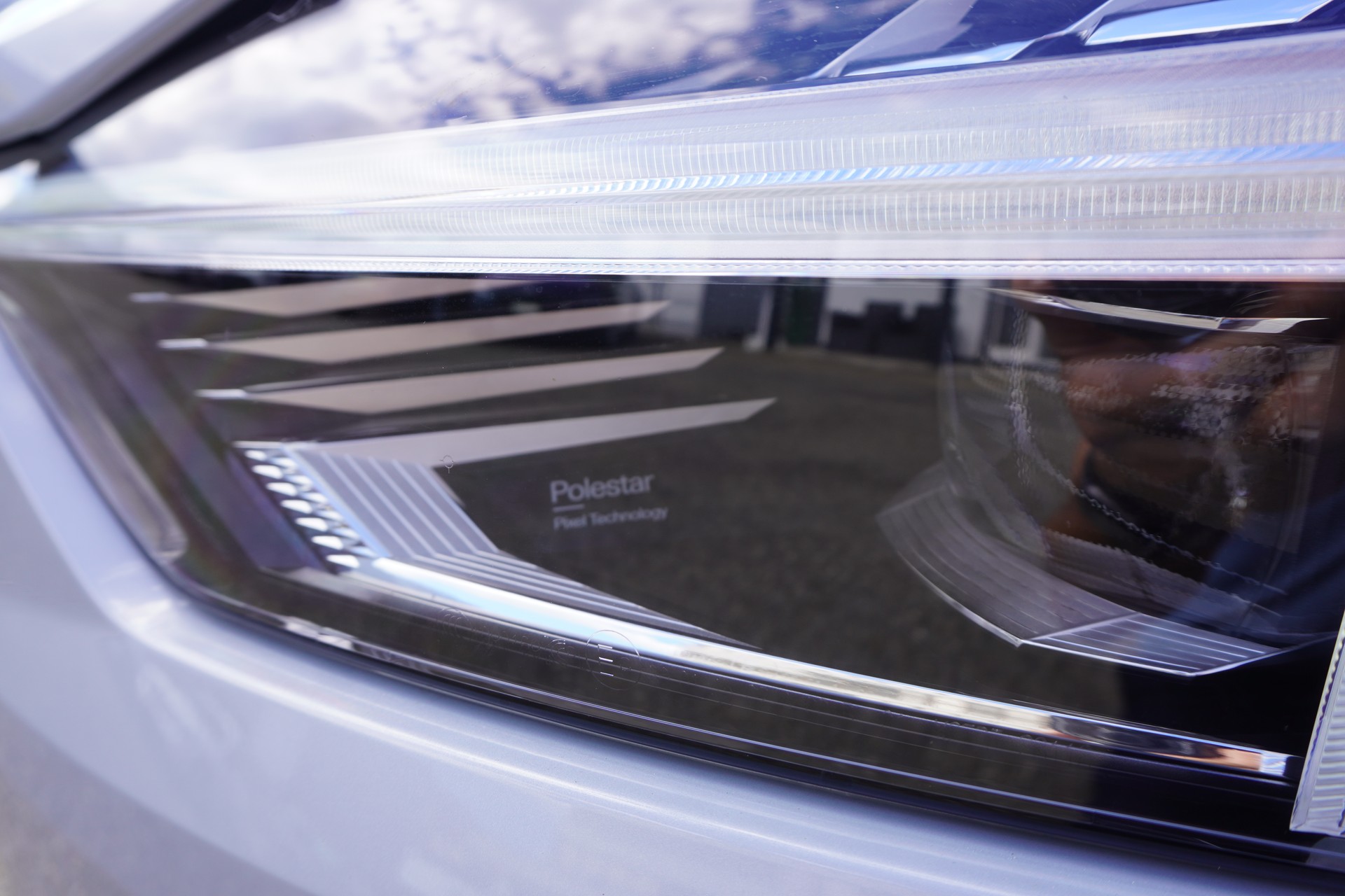 POLESTAR Polestar 2 Long Range Dual 82 kWh 350kW Performance Paket!!!-image-40