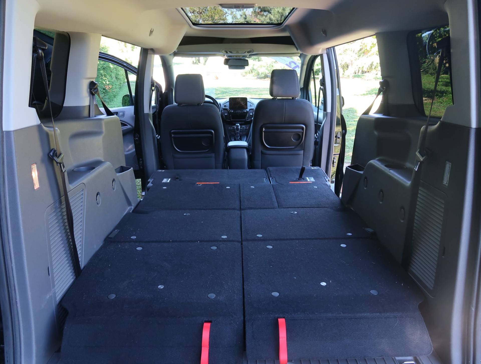 FORD Grand Tourneo Connect 1.5 EcoBlue Titanium Automat - 7 places-image-22