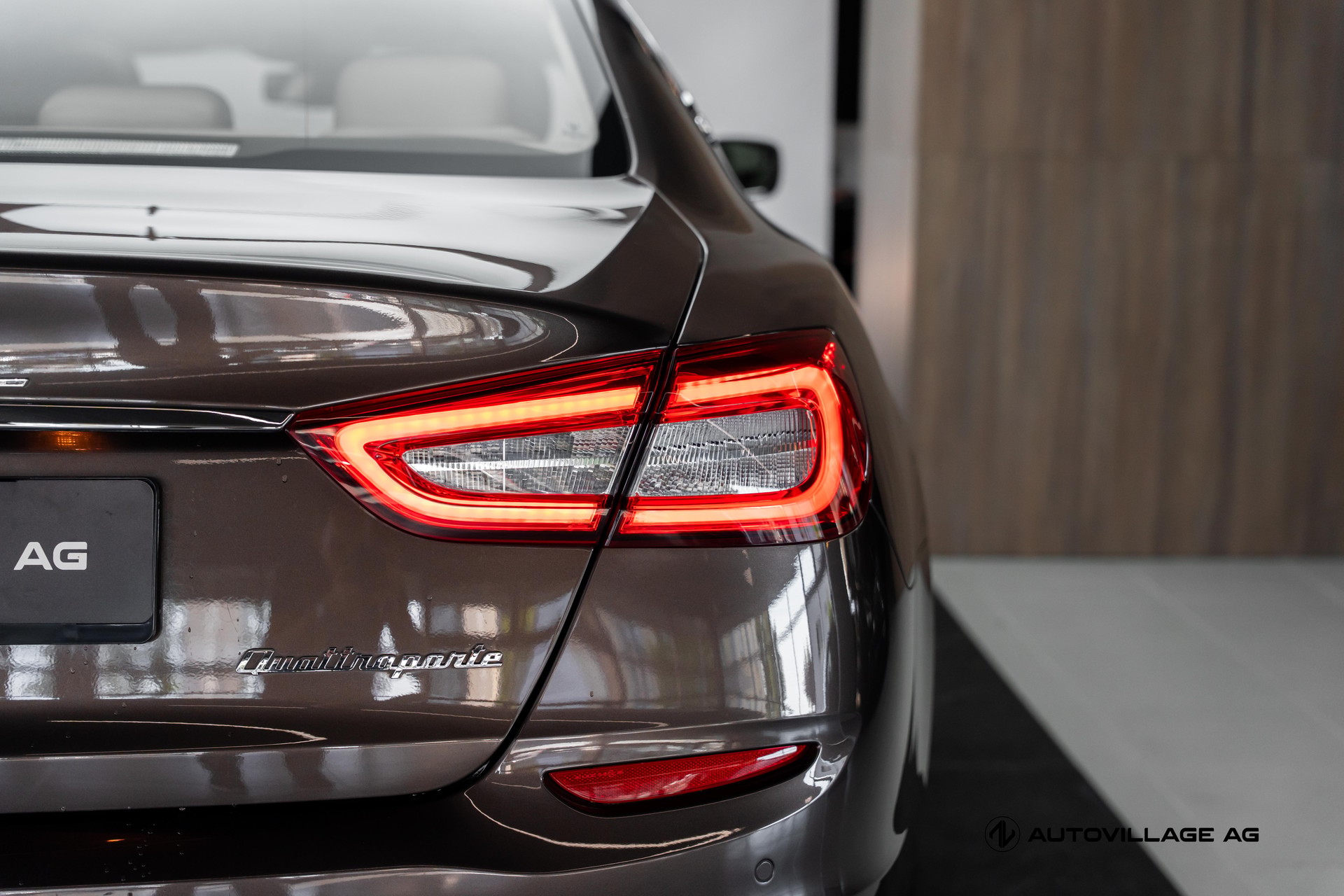 MASERATI Quattroporte 3.8 V8 DI Biturbo GTS Automatica-image-28
