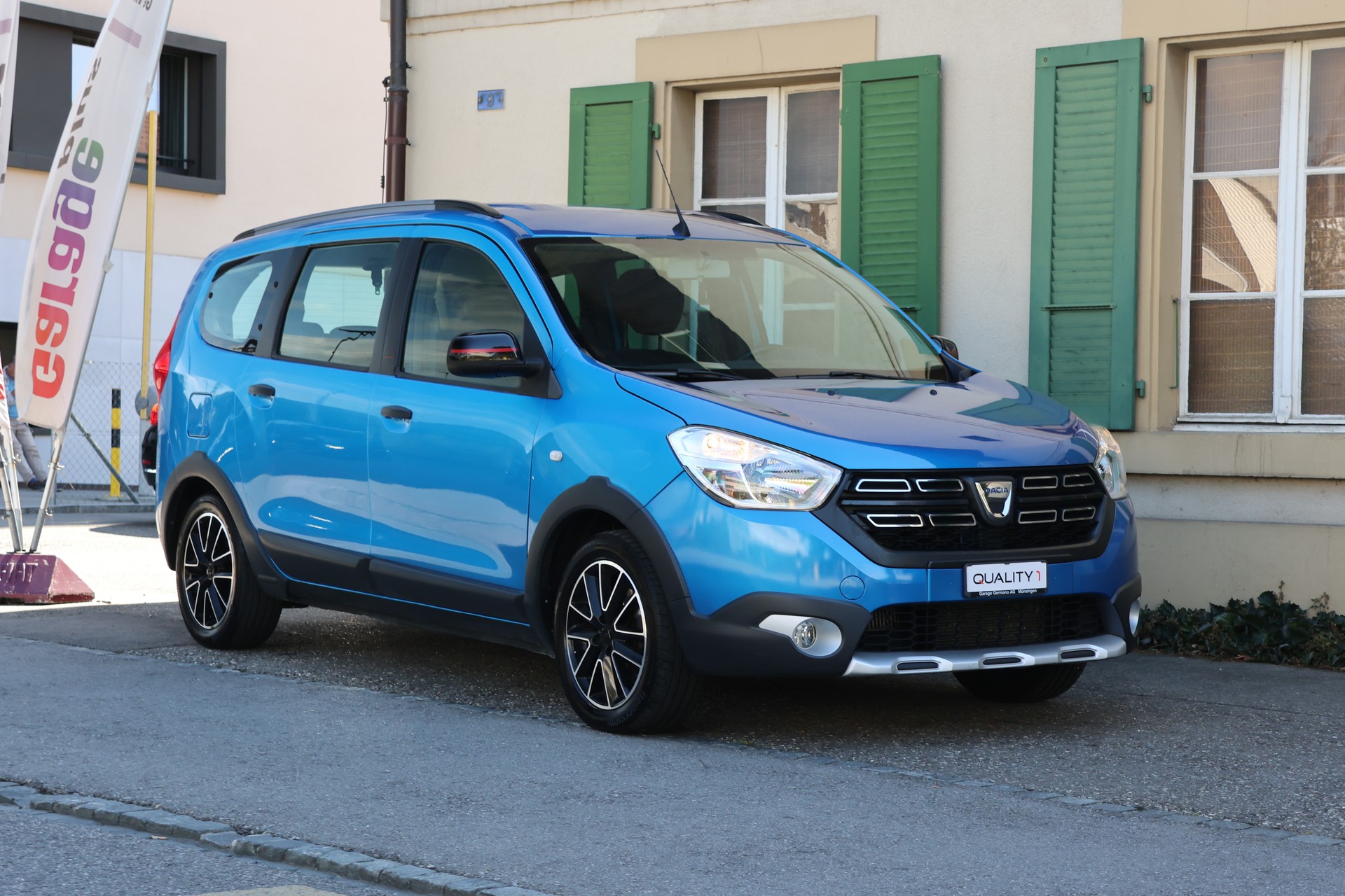 DACIA Lodgy TCE 130 Stepway 7PL-showroom-element-2