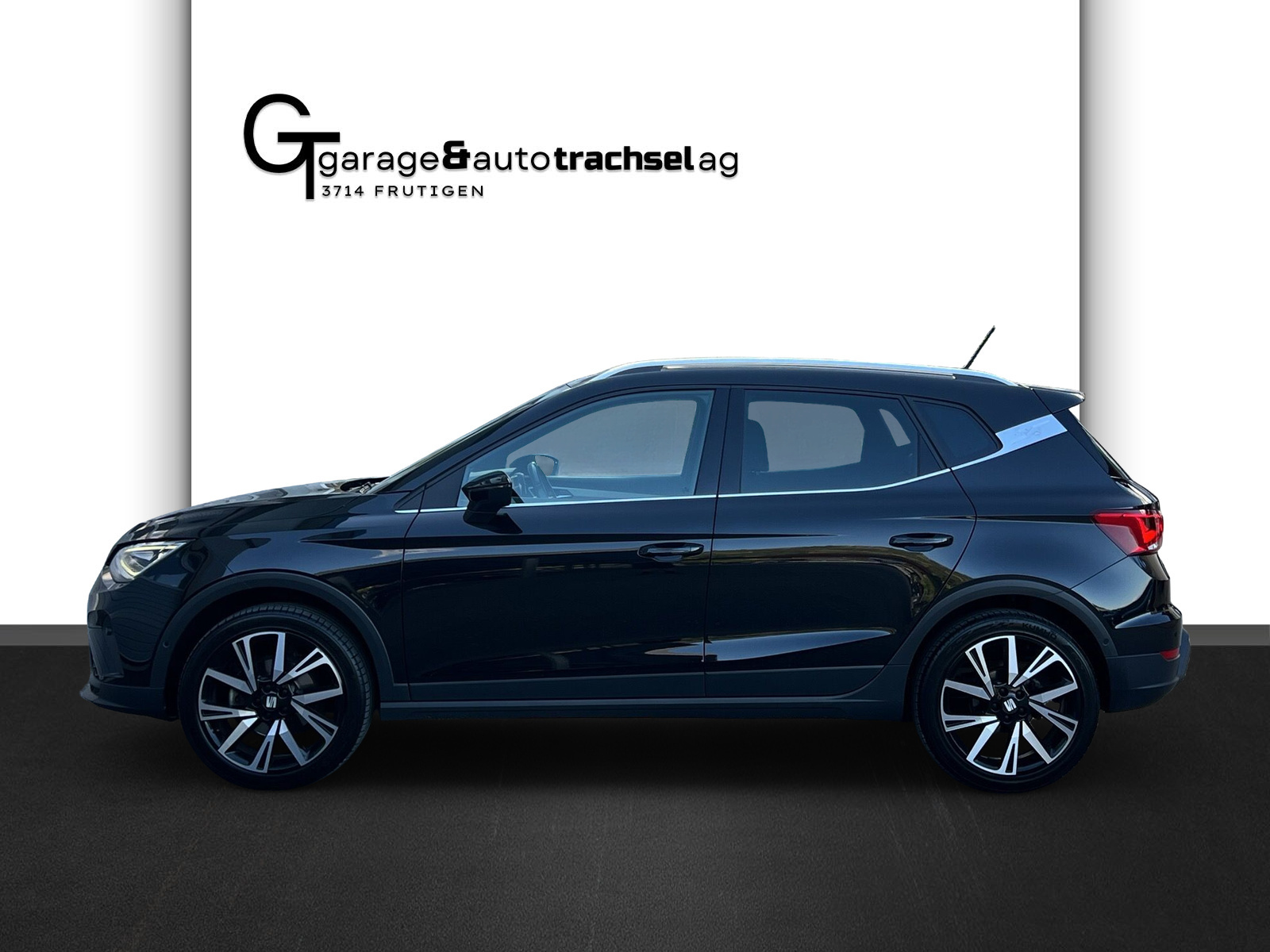 SEAT Arona 1.5 Eco TSI FR DSG-showroom-element-1