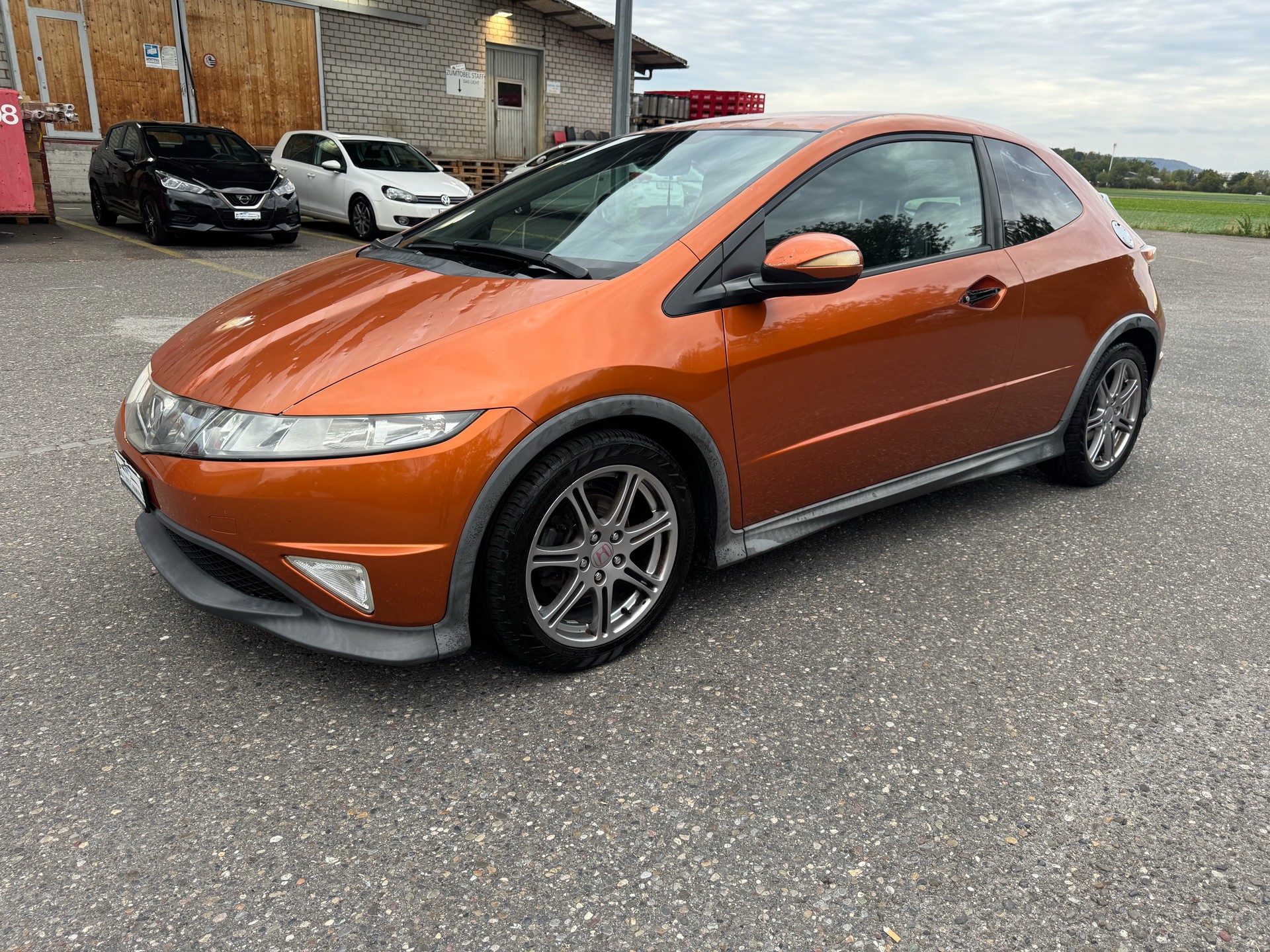 HONDA Civic 1.8i Type-S Plus i-Shift-showroom-element-2