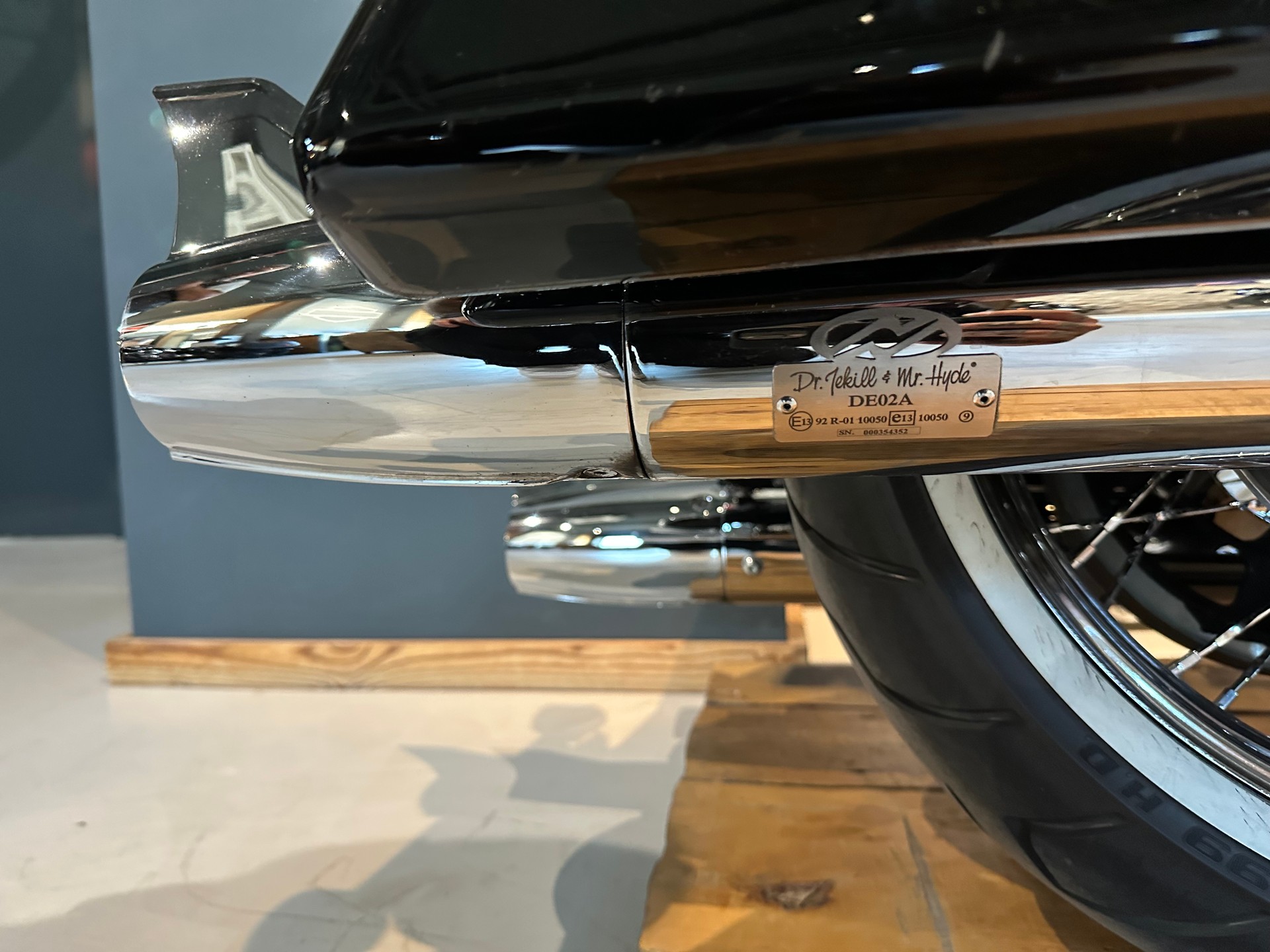 HARLEY-DAVIDSON FLHRC Road King Classic 103 ABS (25KW) Possible-image-10