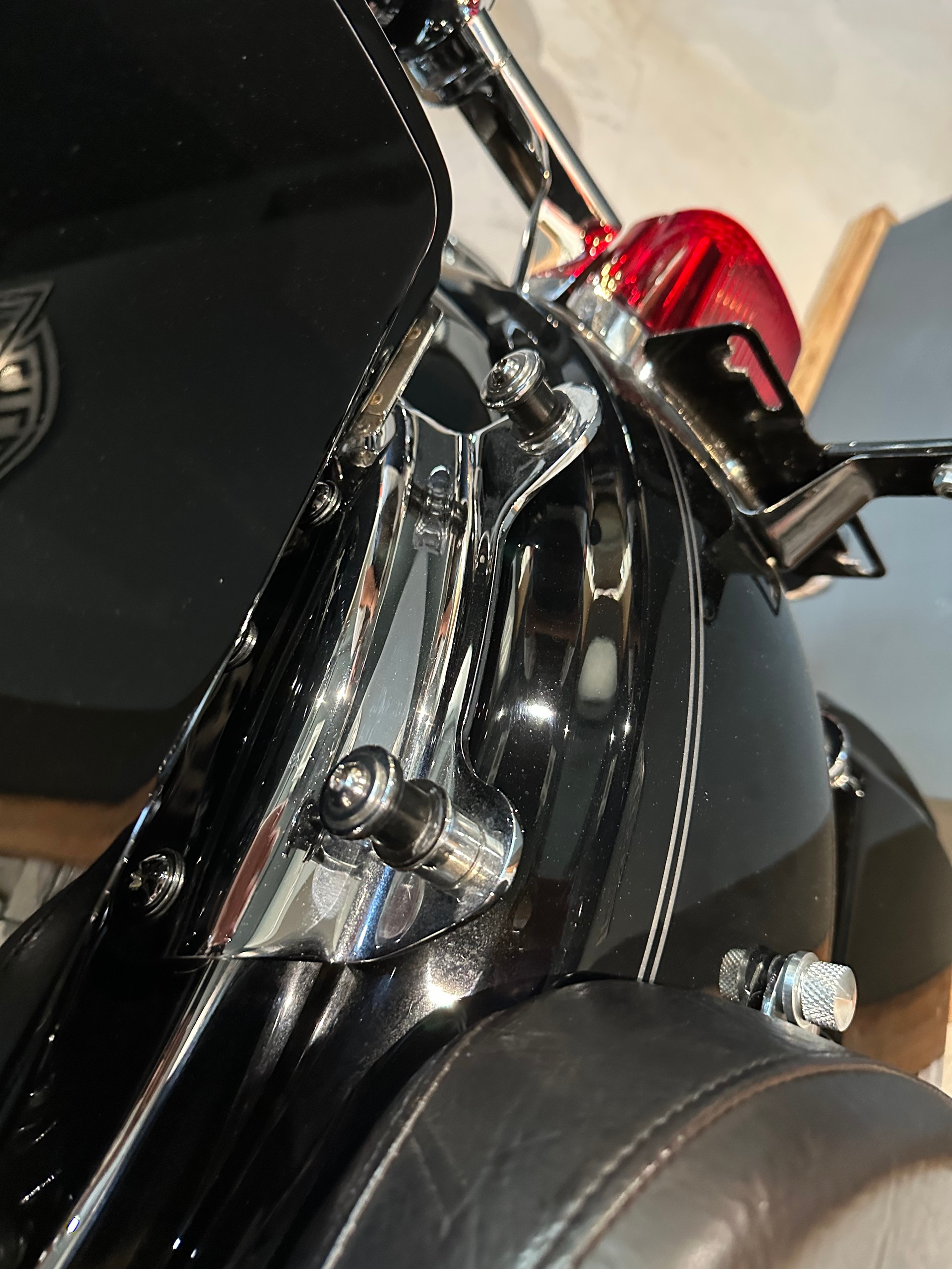 HARLEY-DAVIDSON FLHRC Road King Classic 103 ABS (25KW) Possible-image-11