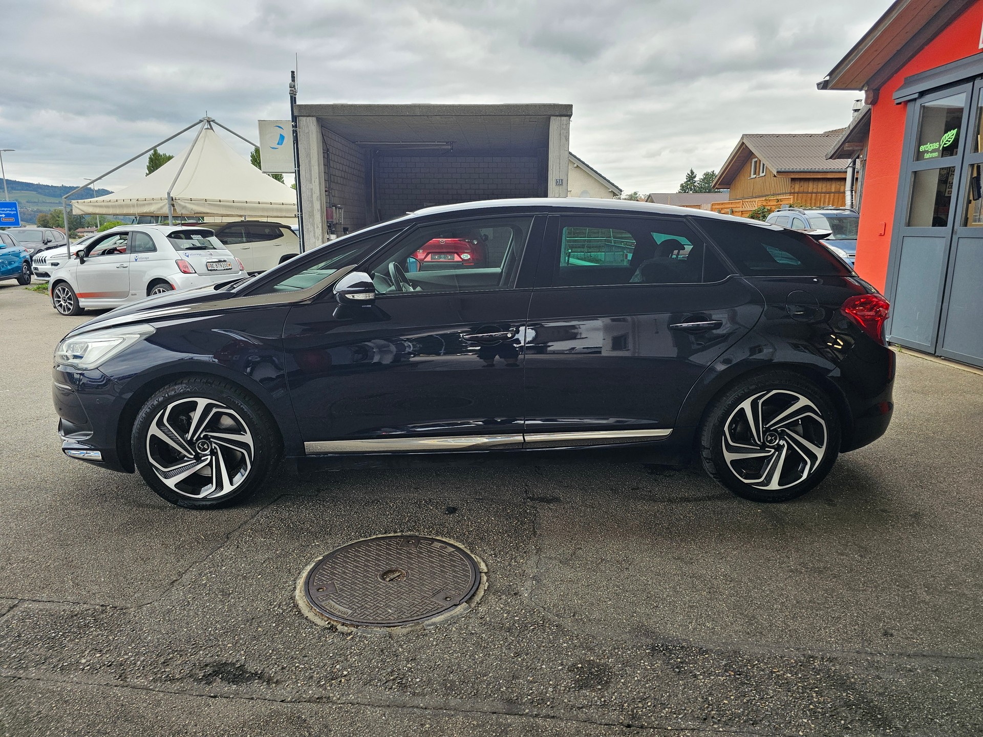 DS AUTOMOBILES DS5 2.0 BlueHDi Sport Chic Automatic-image-2