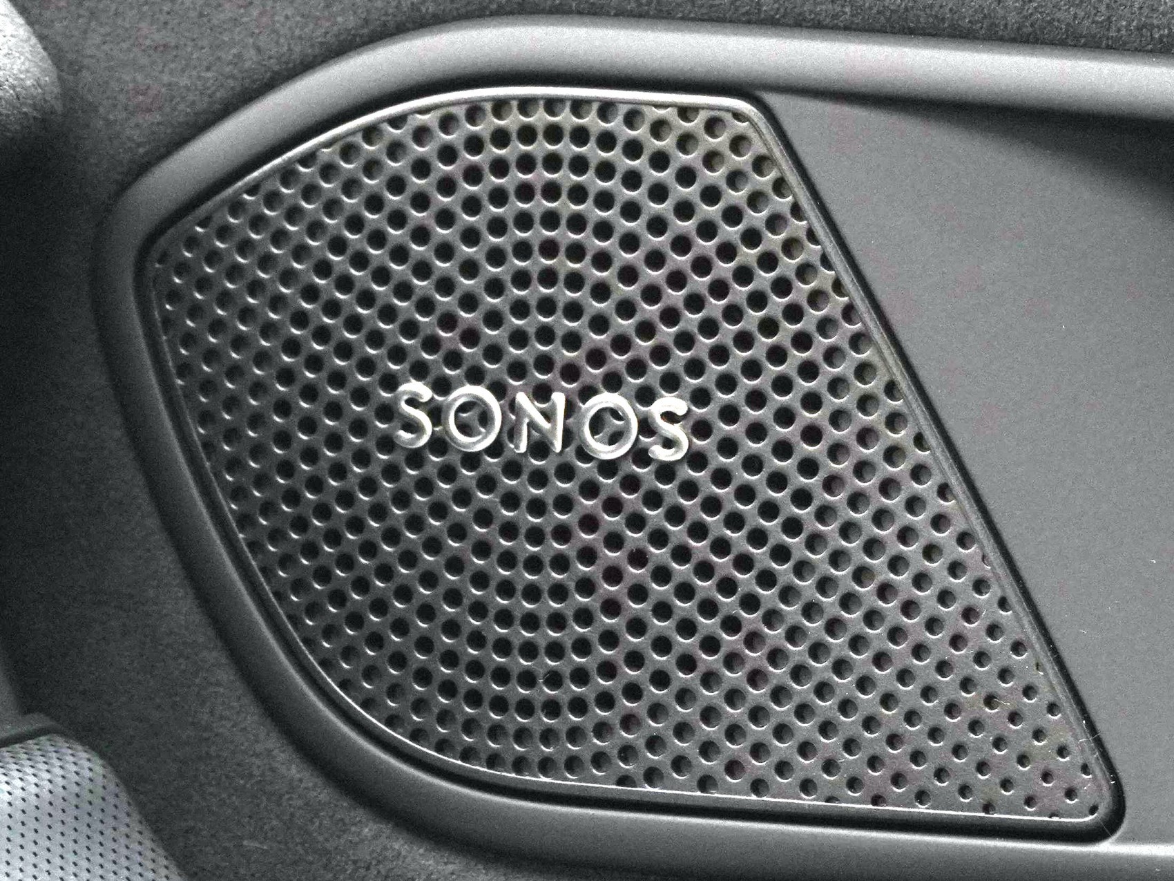 AUDI Q3 Sportback 2.0 TFSI S line quattro S-Tronic-image-11