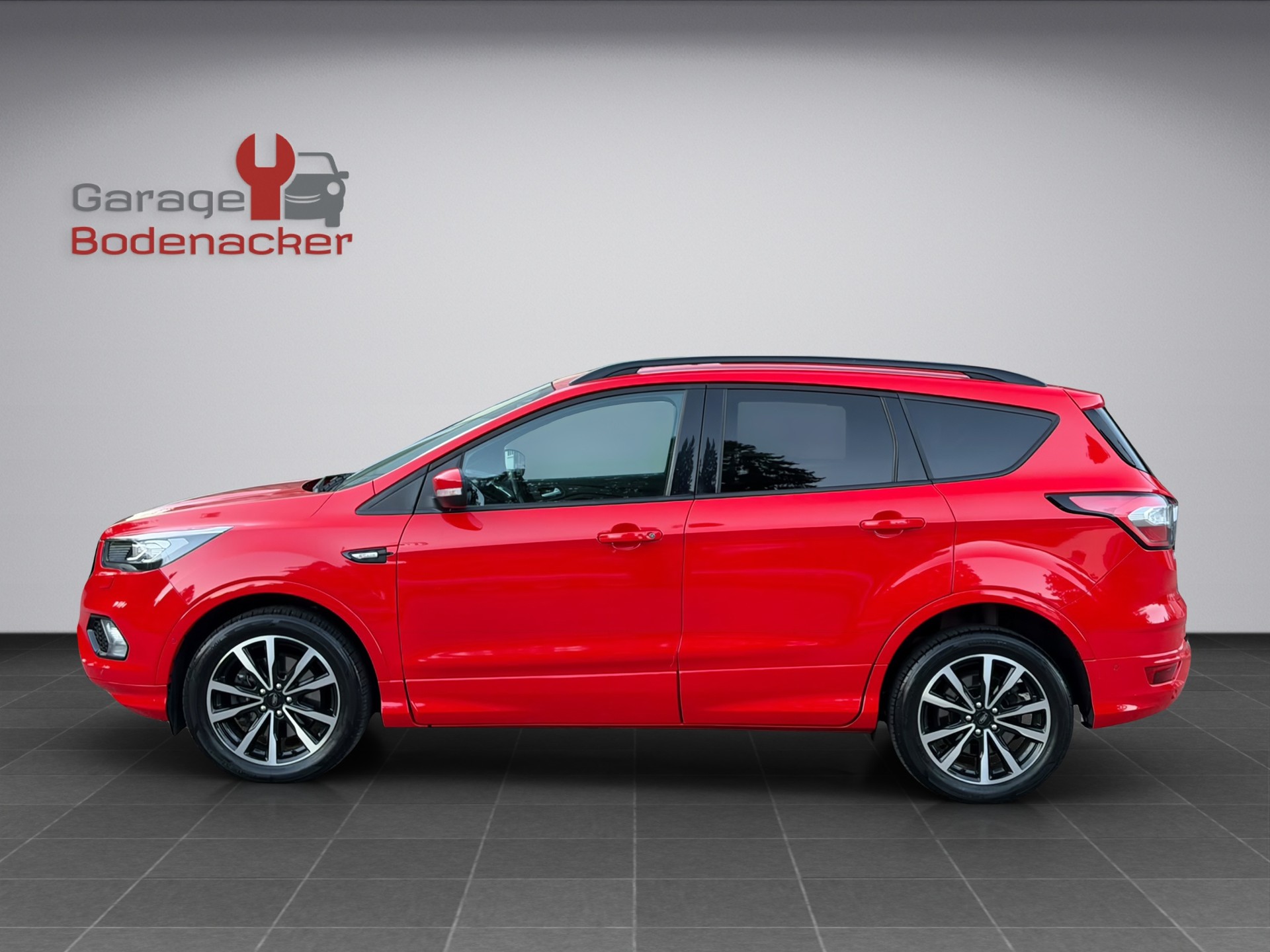 FORD Kuga 2.0 TDCi ST Line High 4WD PowerShift * AHK * Sport Line *-showroom-element-2
