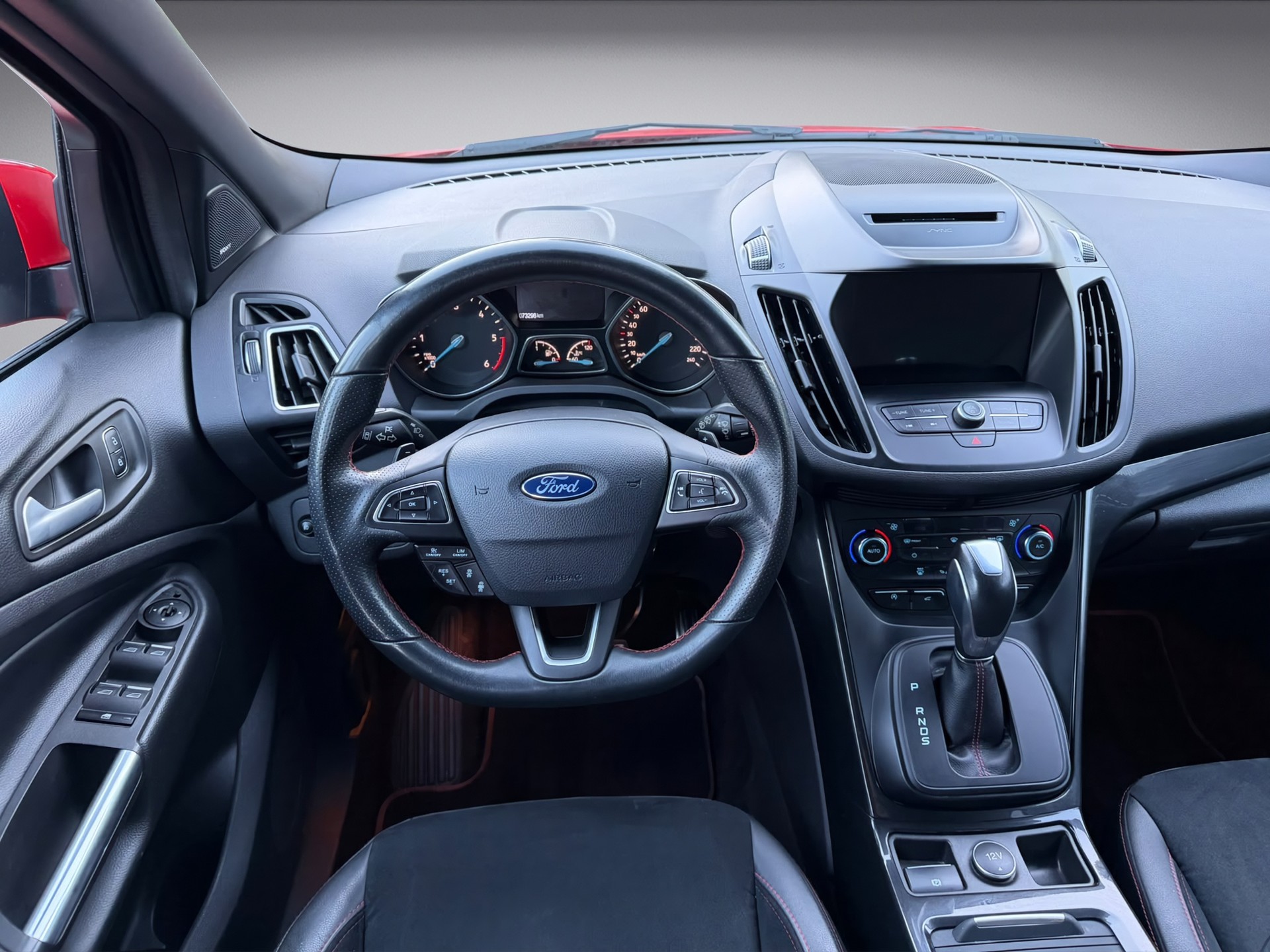 FORD Kuga 2.0 TDCi ST Line High 4WD PowerShift * AHK * Sport Line *-image-7
