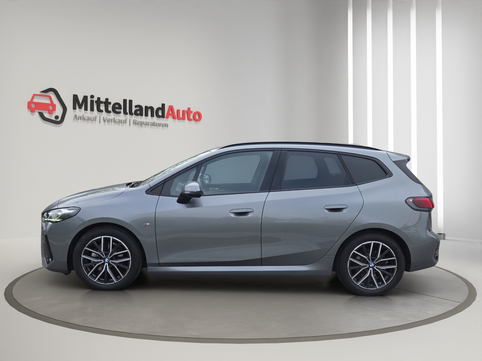 BMW 218d Active Tourer M Sport DKG-image-4