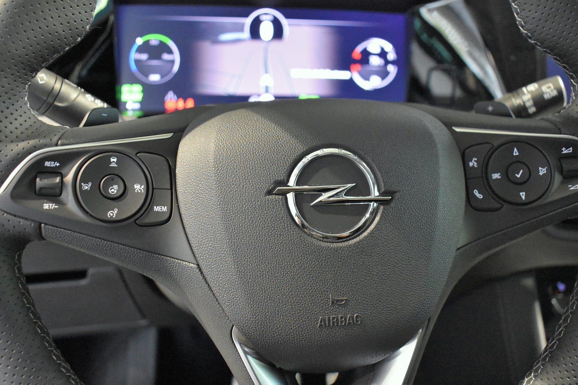 OPEL Grandland 1.6 Hybrid4 GSe Automatik-image-7