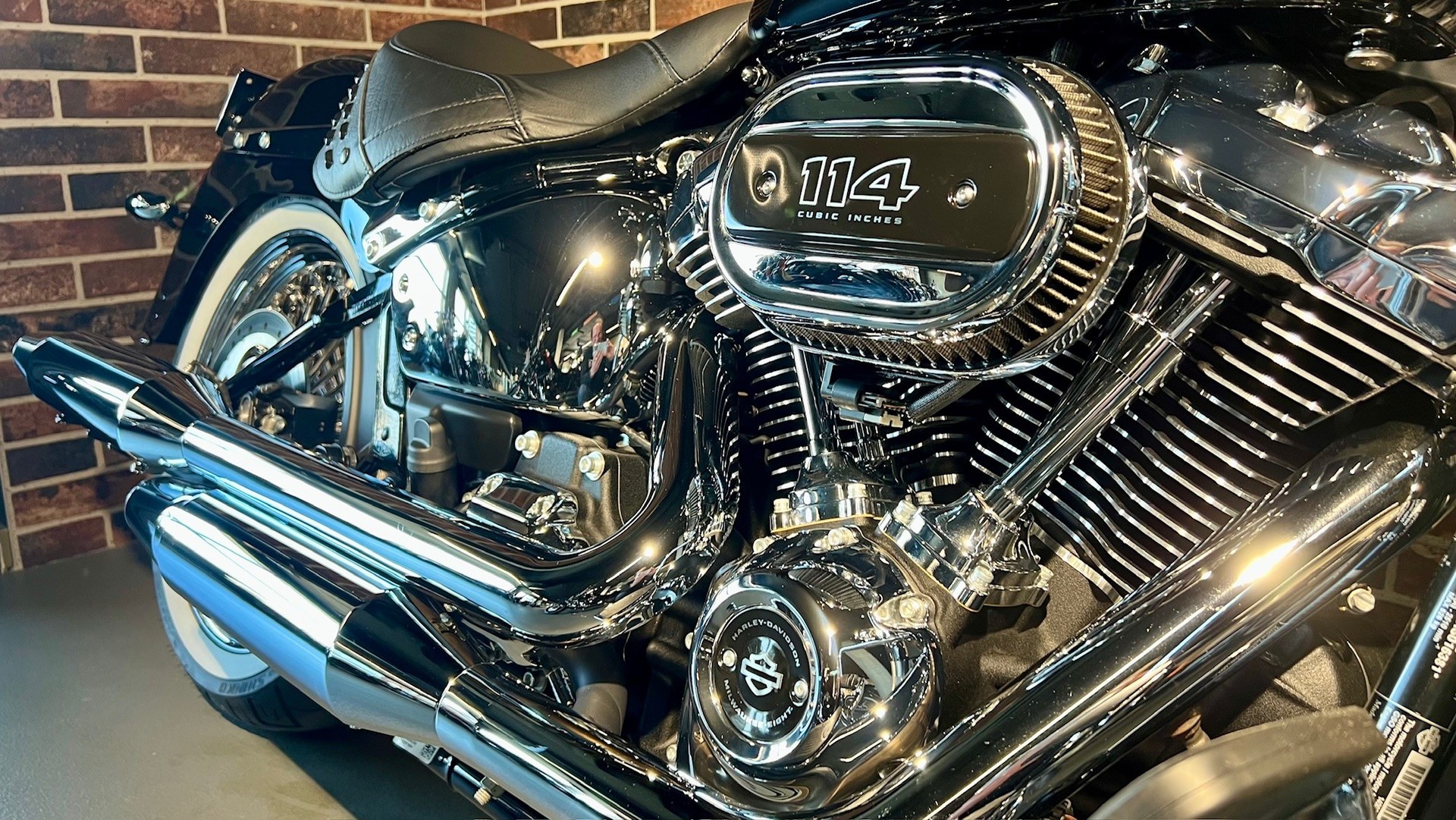 HARLEY-DAVIDSON FLHCS Heritage Classic 114-image-8