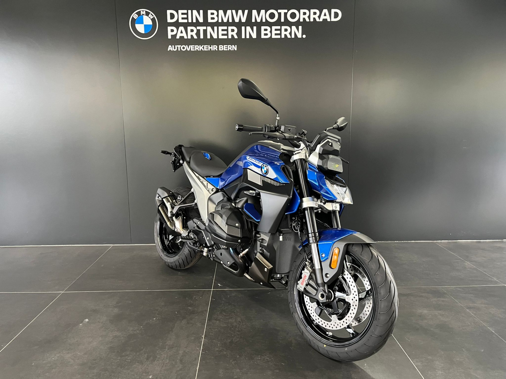 BMW R 1300 R-image-1